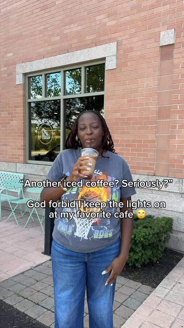 Somebody’s gotta do it 😋
IB: @elementcafe ⭐️
#worcestereats #worcesterma #crustbakery #crustbakeshop #bodybycrust #newenglandcoffeeshops #worcestercoffeeshops #crustworcester