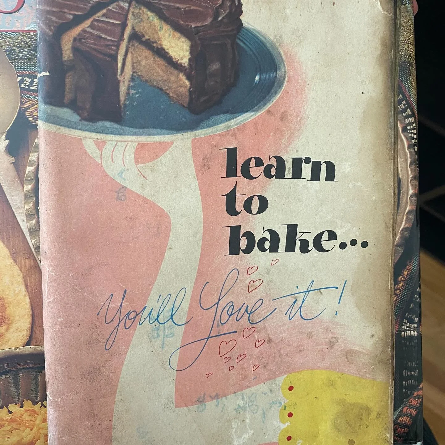 A special throwback 💛 

#crustbakeshop #crustbakery #bodybycrust #worcestercoffeeshops #newenglandcoffeeshop #worcesterma #worcestereats #localflavors