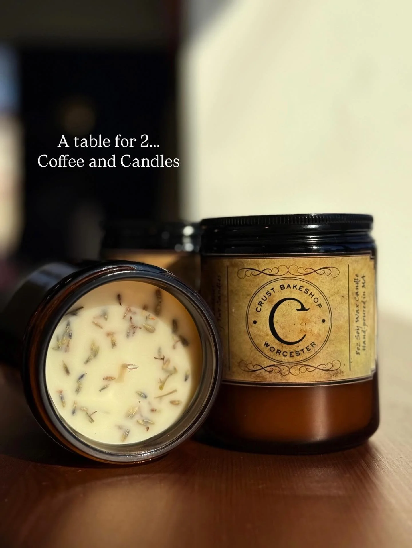 The coziest little collab.
Sip something sweet + light something warm.
@ataleoftwocandles 🕯️

#Crustbakeshop #crustbakery #bodybycrust #worcestereats #localflavors worcesterma worcestercoffeeshops newenglandcoffeeshop
