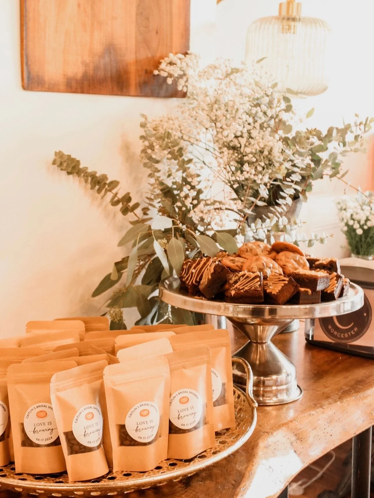 You bring the people, we&rsquo;ll bring the food (and the space) 🤝

Our Main Street location is available for private events, and we also offer catering for gatherings big or small &mdash; from showers and birthdays to work events and everything in 