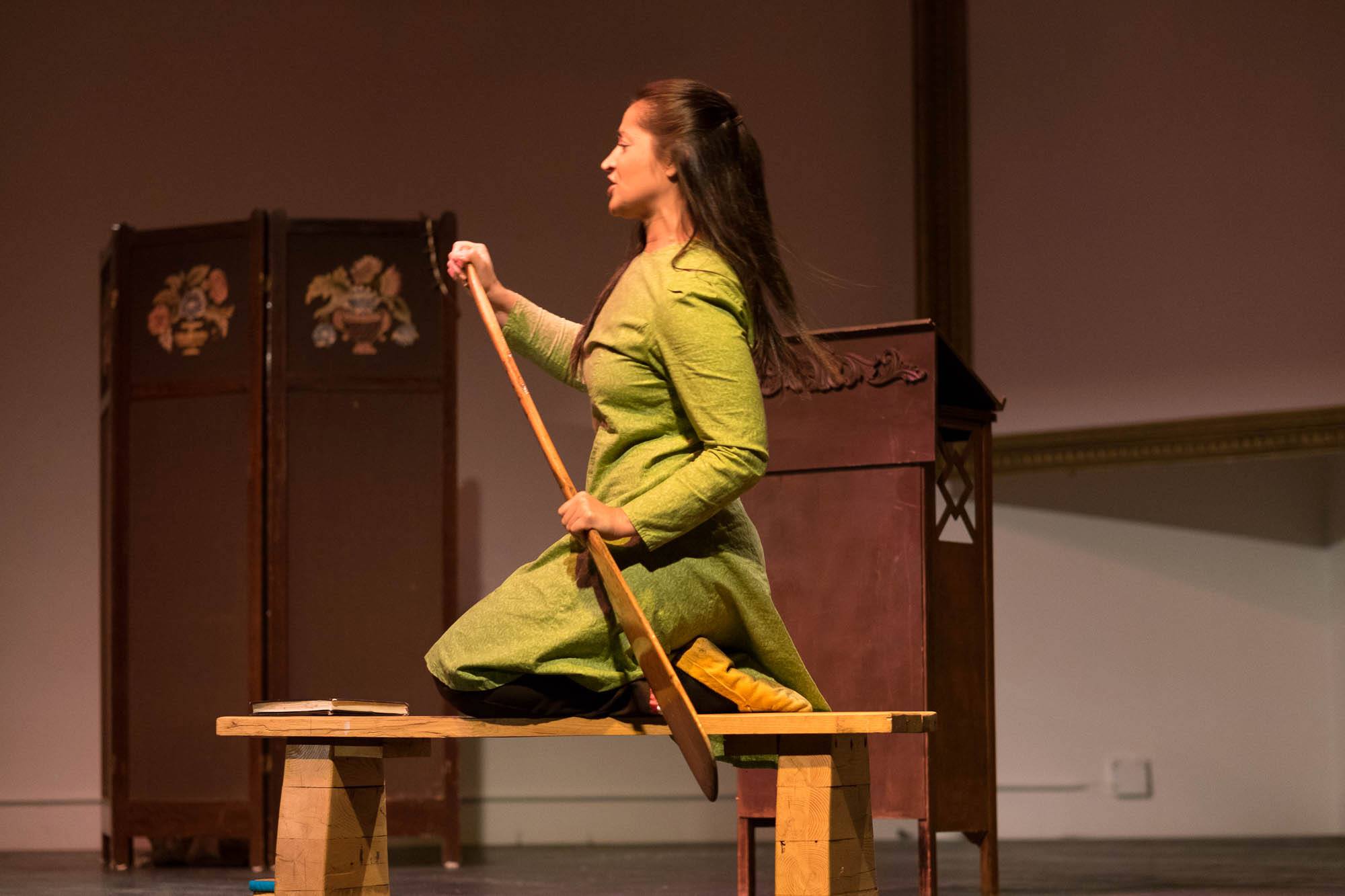 Cheri Maracle as the young Pauline Johnson photos: warren cariou