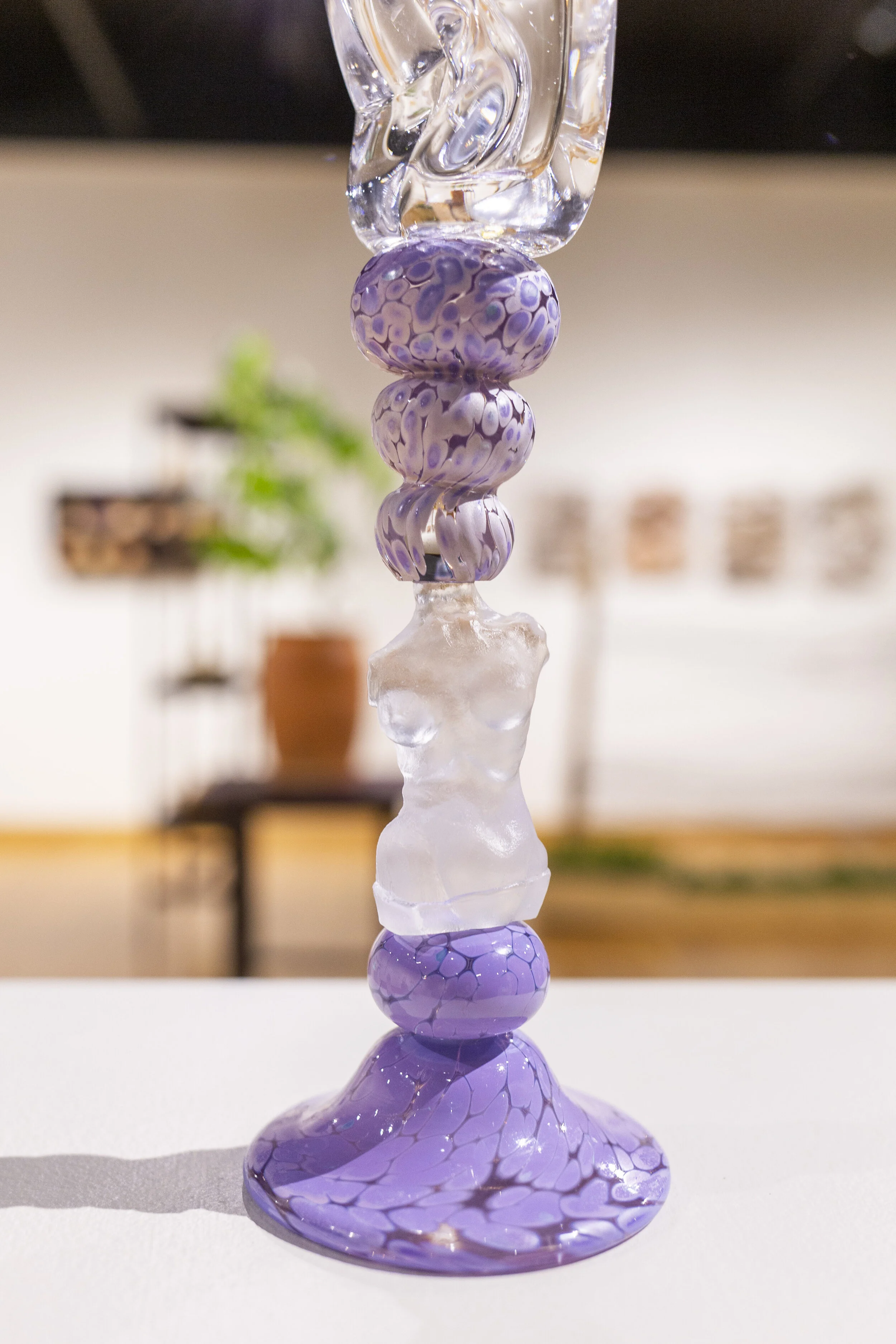 Momo_GlassResidency2018_meltaing_7005.jpg