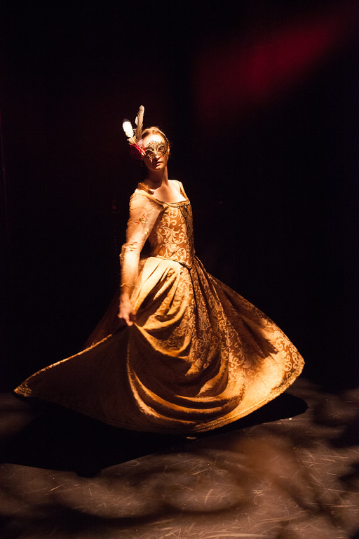 The Duchess of Malfi Directed by Rod Menzies The Shakespeare Theatre's Academy for Classical Acting with GWU Summer 2014 Photo by Bee Two Sweet