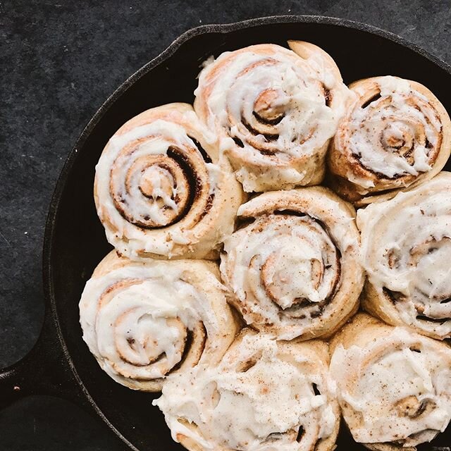 Today&rsquo;s #IntrovertBrunch brought to you by a newfound patience for baking and features these beautiful swirly cinnamon boys topped with a whisky glaze. Fun fact: I don&rsquo;t have a rolling pin, so instead I used my nalgene 😅 I also made a ha