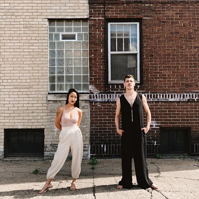 These jumpsuit/pant wearing babes got hitched this past weekend and put on one hell of a zoom wedding. Their dog was the ring bearer, we drank real champagne from Champagne, and giggled with loved ones from across the globe. I got to photograph it [o
