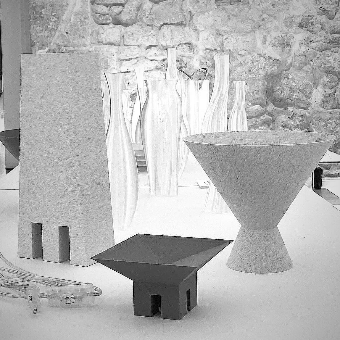 Always surprising with their amazing shapes, @argot_studio continues to impress. 
*
*

#3dprinting #wases #designsubstancial #sustainability #3dprintbiomaterial