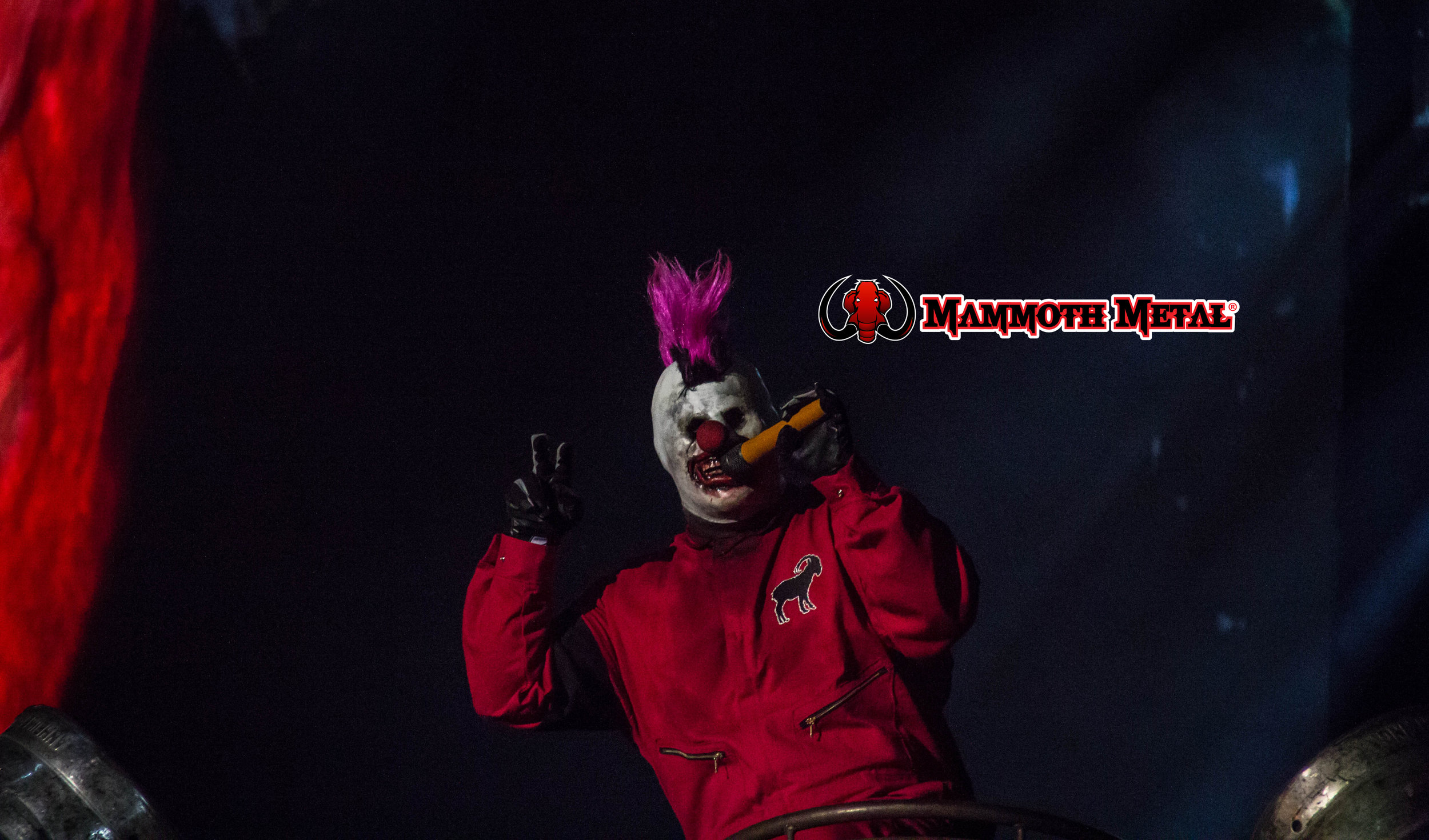 Clown comes in peace photo: David Burke