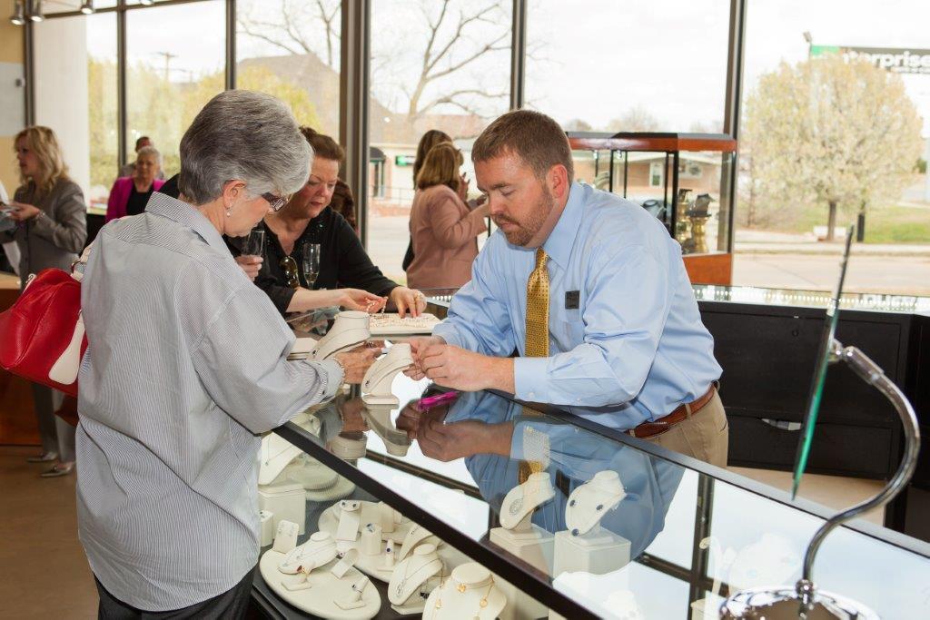 GrandOpening 014.jpg