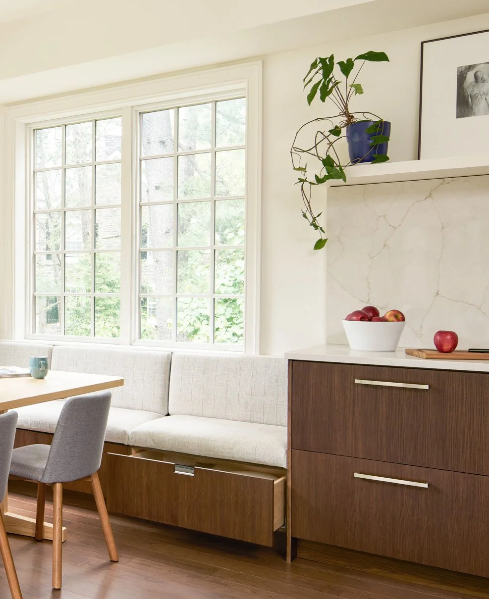 Kitchen-Banquette-open.jpg