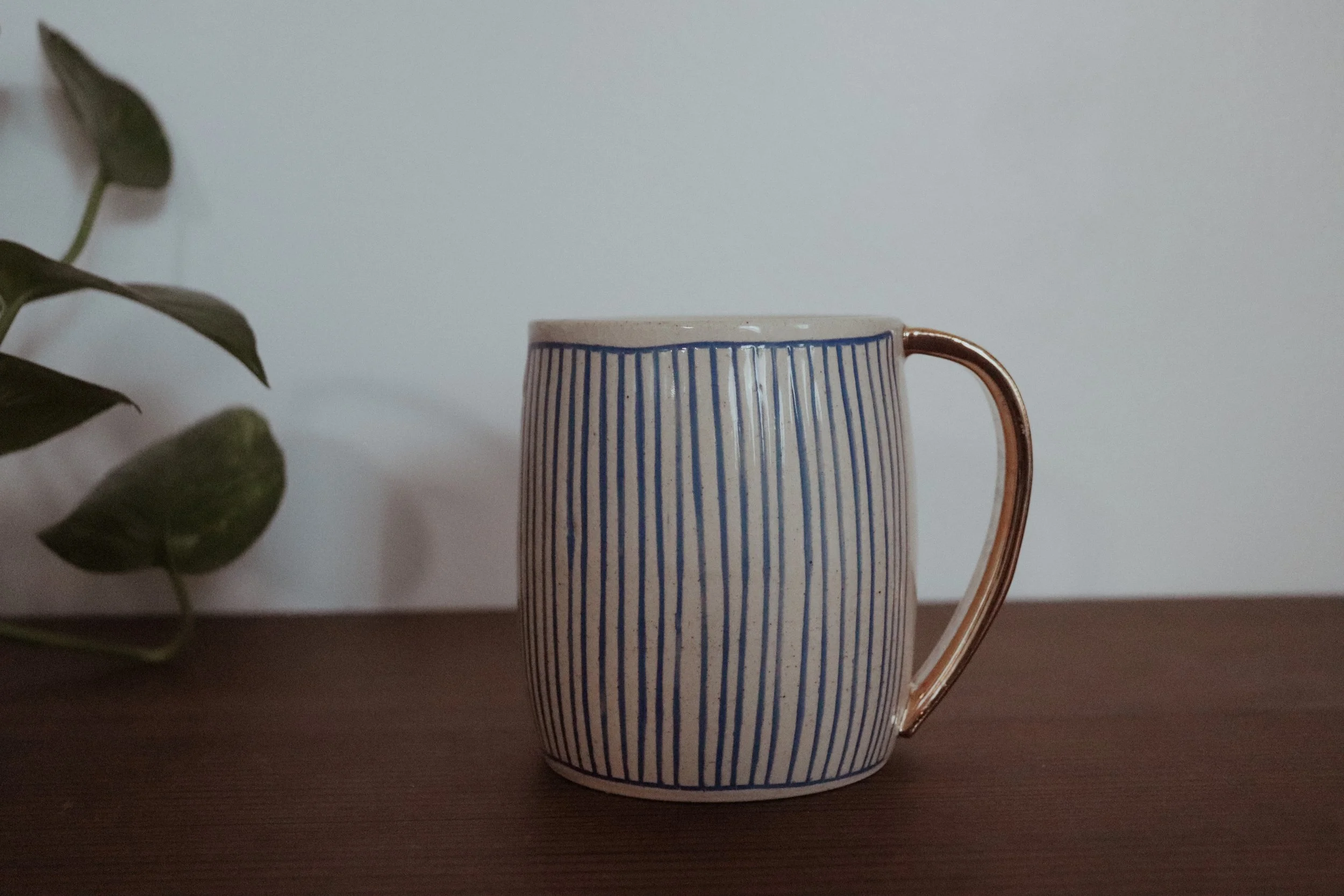 blue stripe luster.JPG