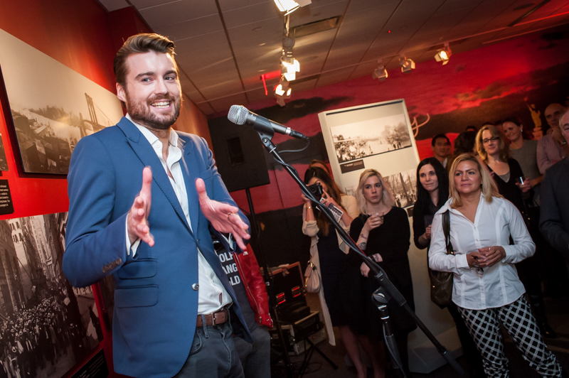 Mashable's founder and CEO Pete Cashmore addressing the crowd.