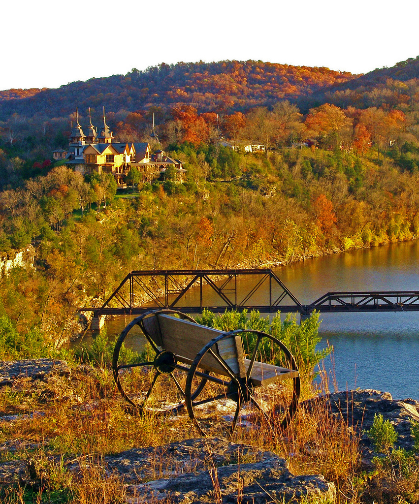 Castle over Beaver Bridge.jpg