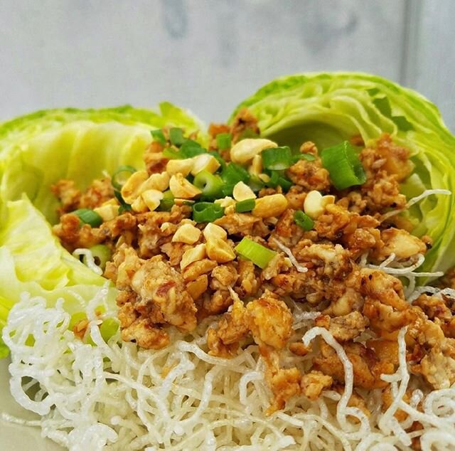 Goin&rsquo; Old School today... Chicken Lettuce Wraps 
Chicken Pozole &amp; Potato Leek Soup 
Bluemoontulsa.com
918-749-7800

#breakfast #lunch #dinnerkits #freshbaked #bread #pastries #pies #fresh #soups #salads #bestburgers ##lunchtimeintulsa #curb