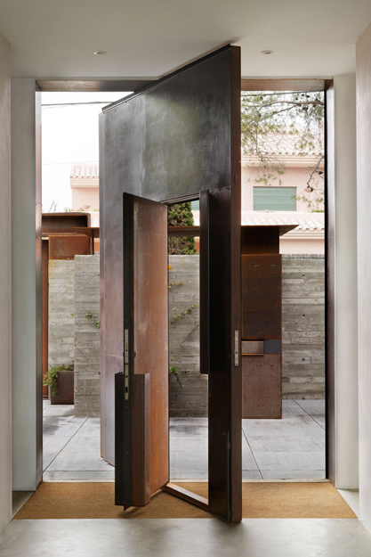 IMAGE: DEZEEN.COM