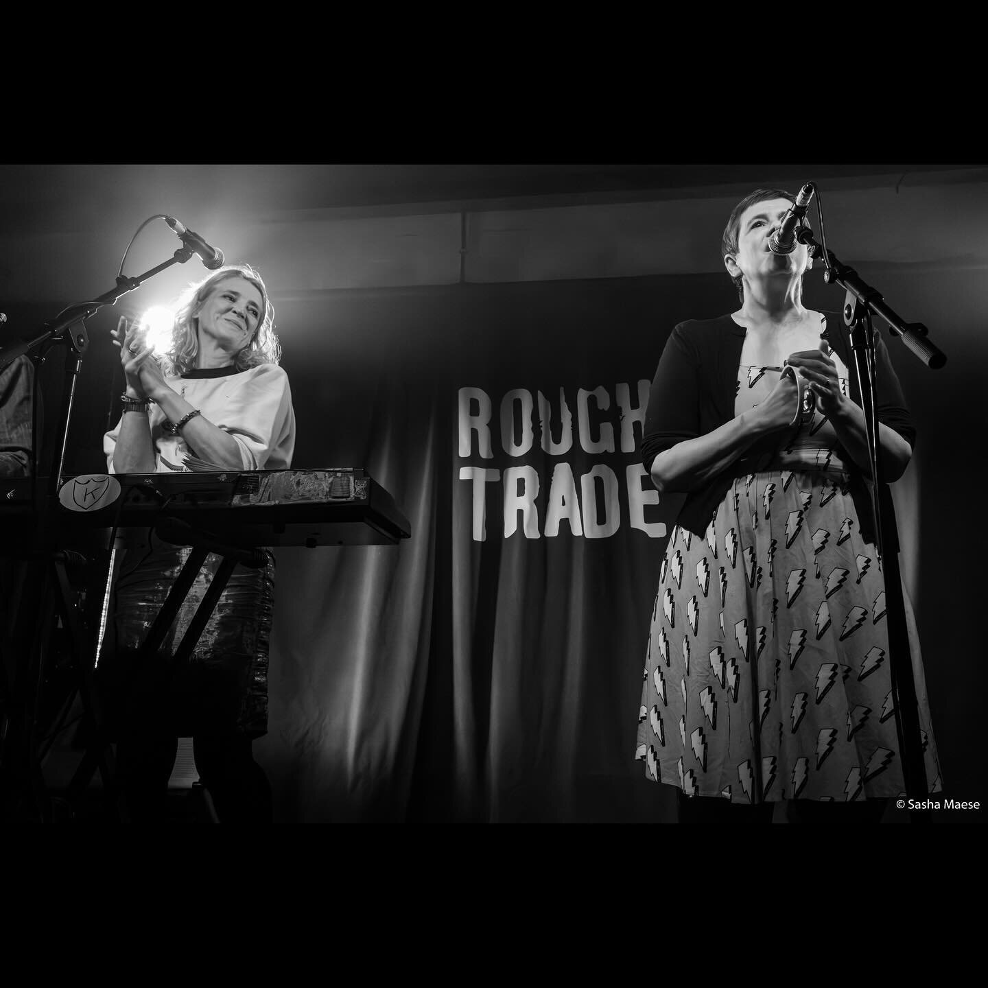 @heavenlyindie at These Things Happen: The Sarah Records Story at @roughtradeeast 1.17.24

#thesethingshappenbook #sarahrecords
#janeduffus #theharvestministers #blueboyband #heavenlyband #roughtradeeast #london #musicphotography #gigphotography