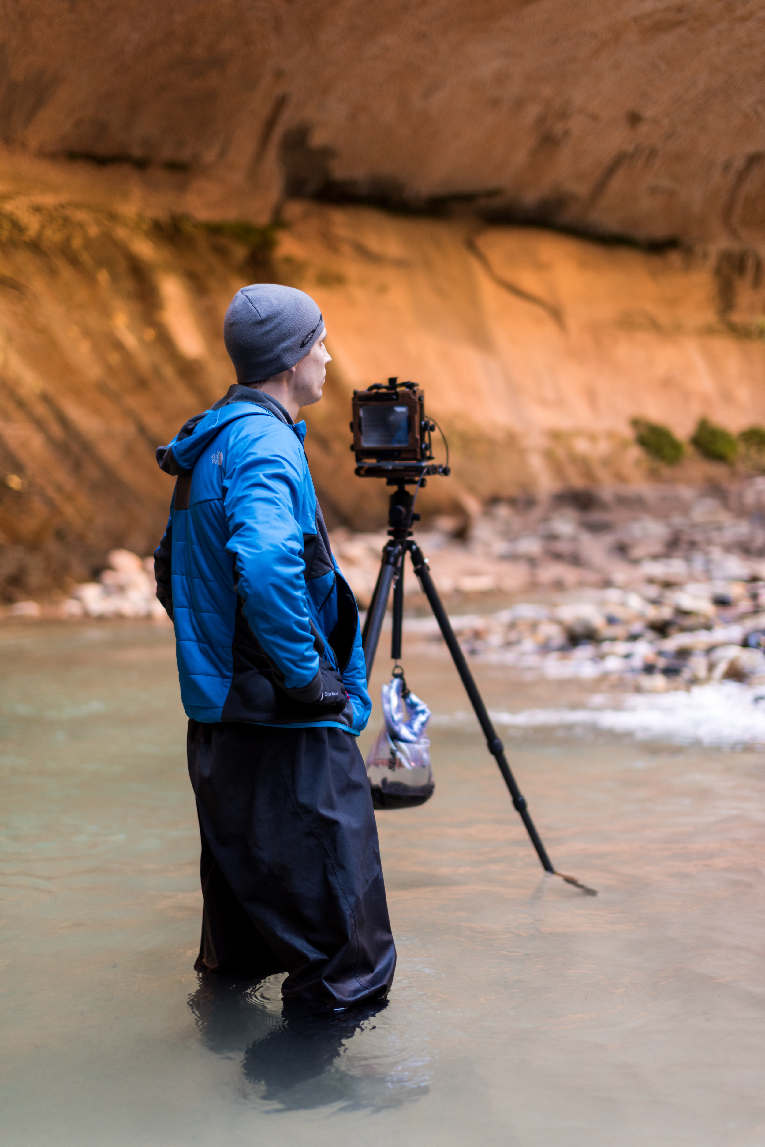 I'm just now discovering that my dry pants have a hole around the left knee... (Photo credit: Tommy Botello)