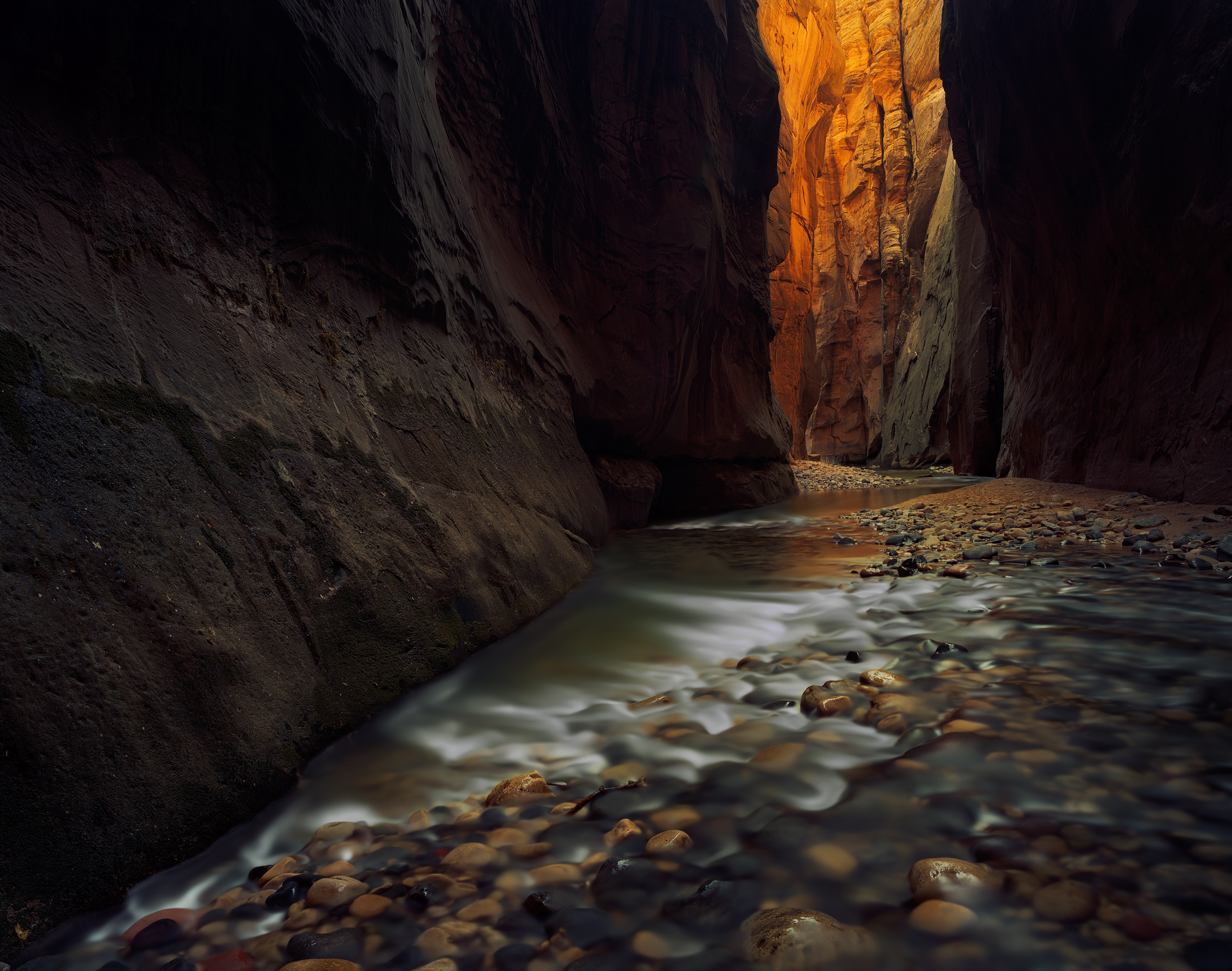 And the resulting scan on Kodak Ektar 100. The most obvious difference is the use of the polarizer to cut throughout the reflections and a slight exposure difference. Other than that, the colors are pretty close to what my phone says the scene actually looked like. This is my goal as a photographer. 
