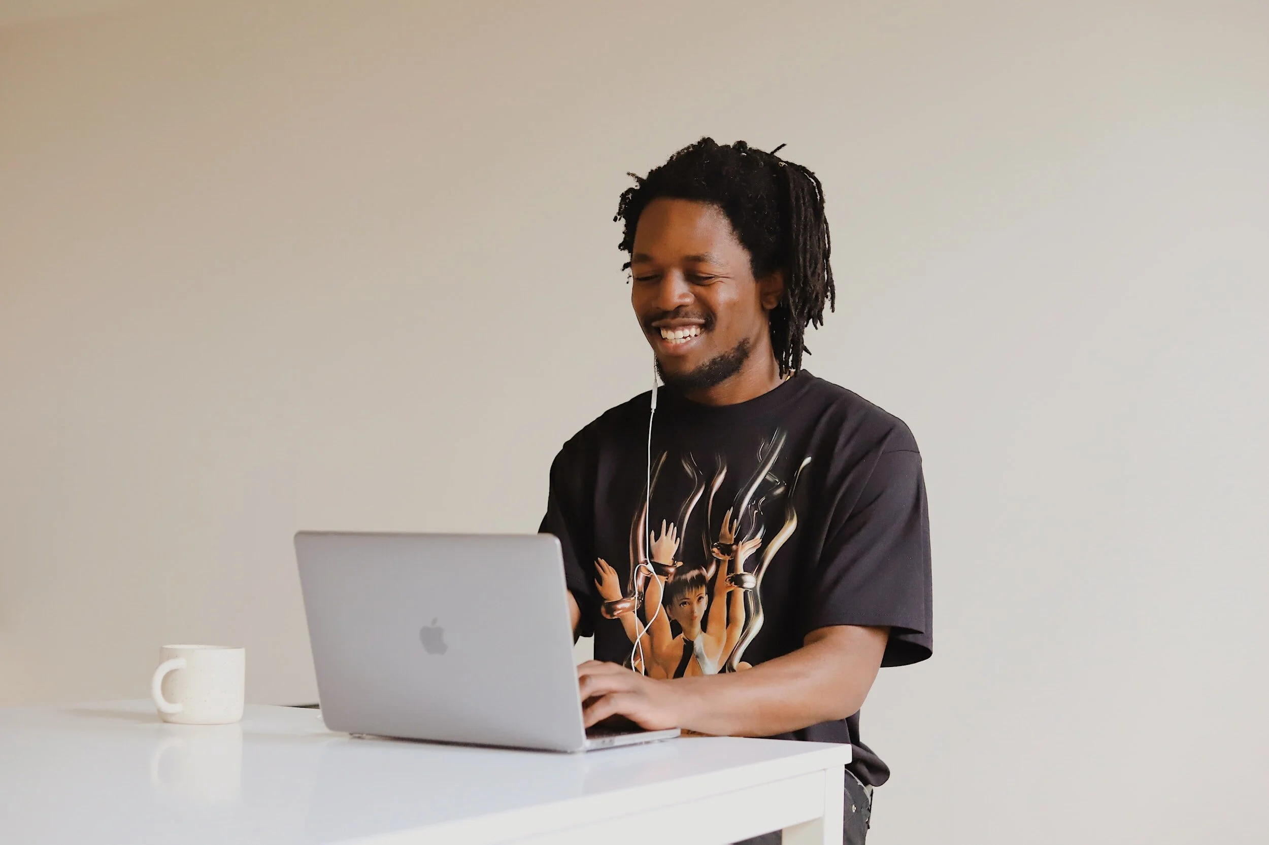 Unleash your creativity: the benefits of learning Squarespace with a self-paced video course