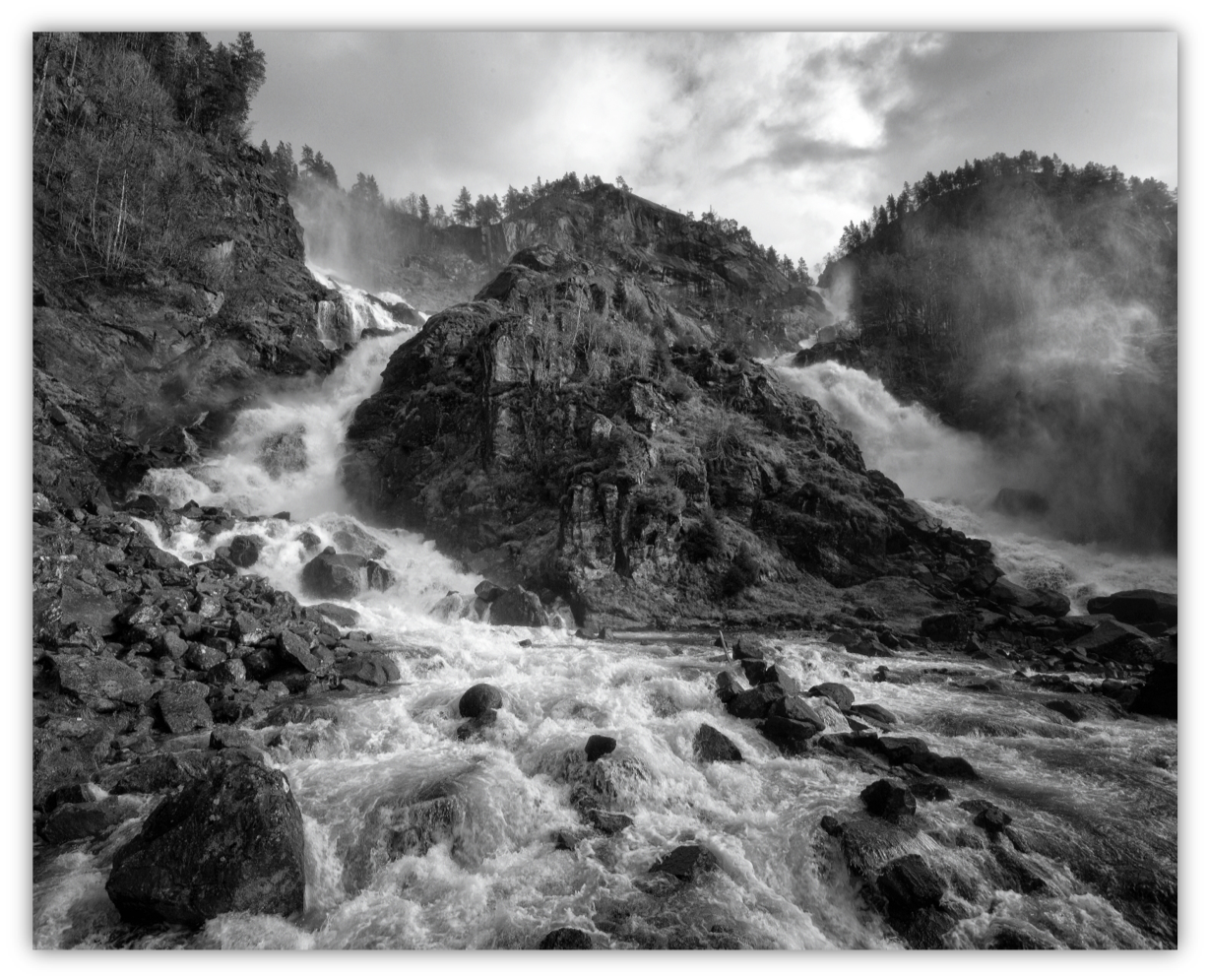 Ever seen a moody colour photograph