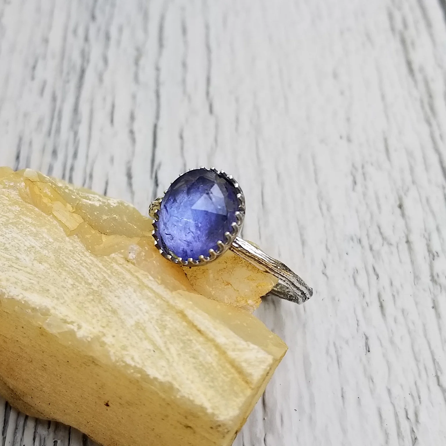 tanzanite2.jpg