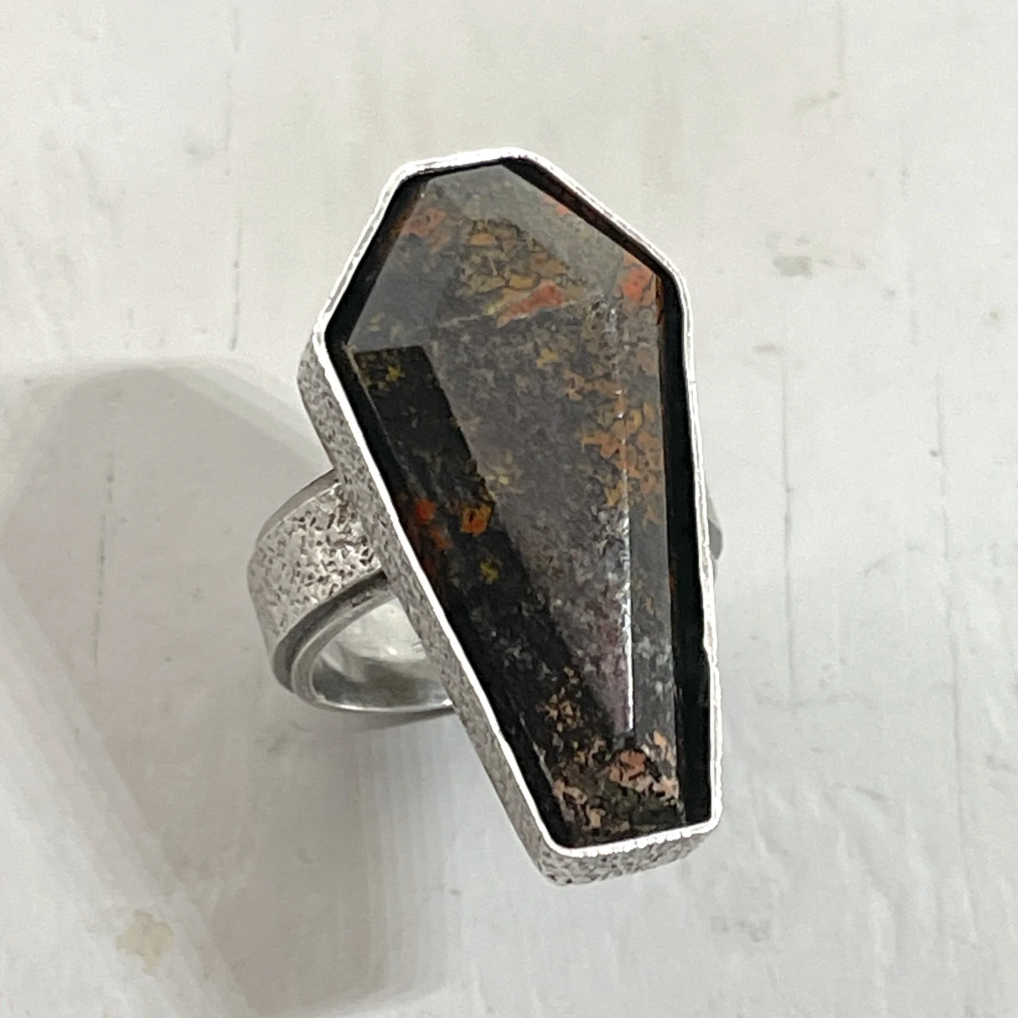 dinobone_coffin_4.JPG
