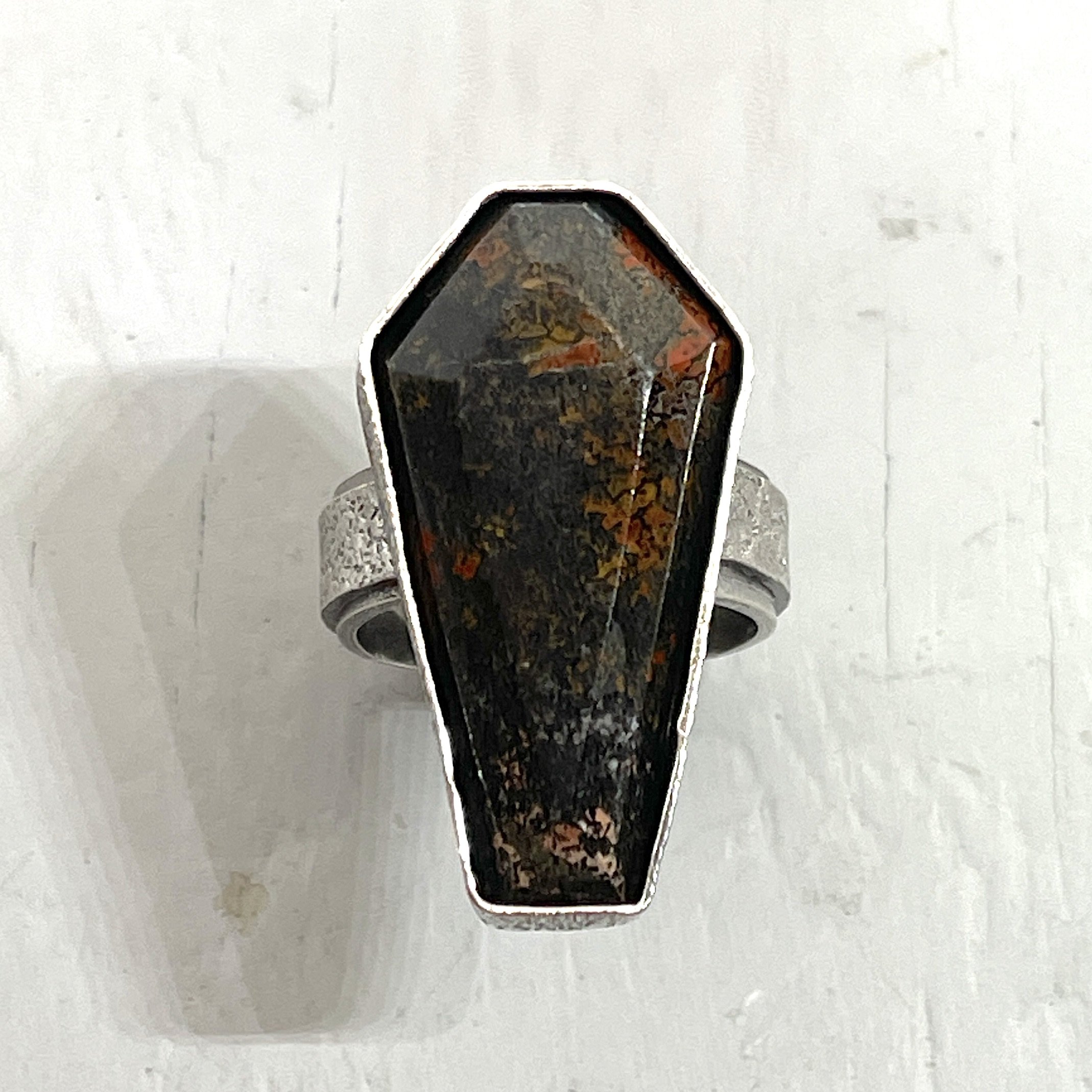 dinobone_coffin_3.JPG