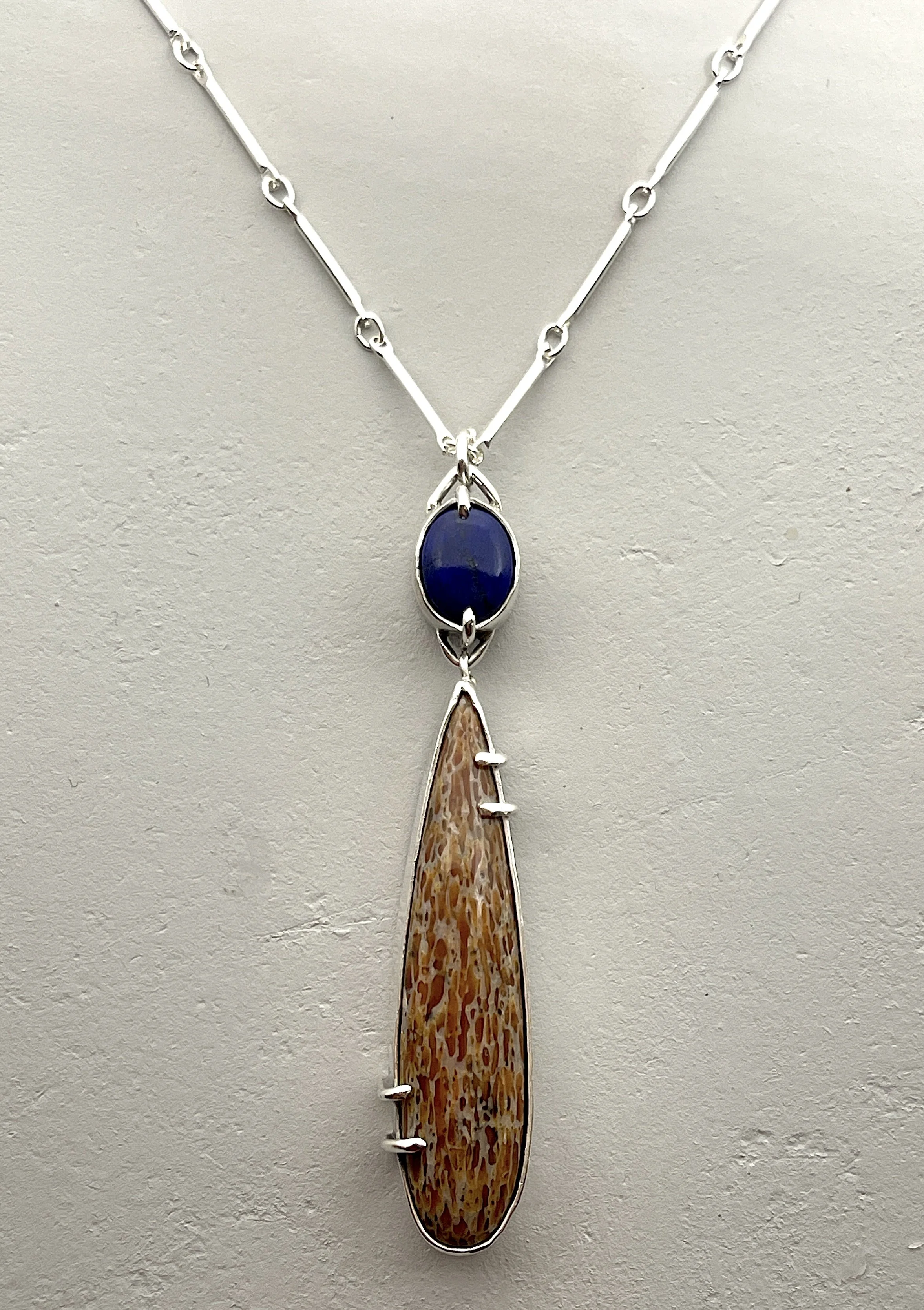 lapis_pendant_1.JPG