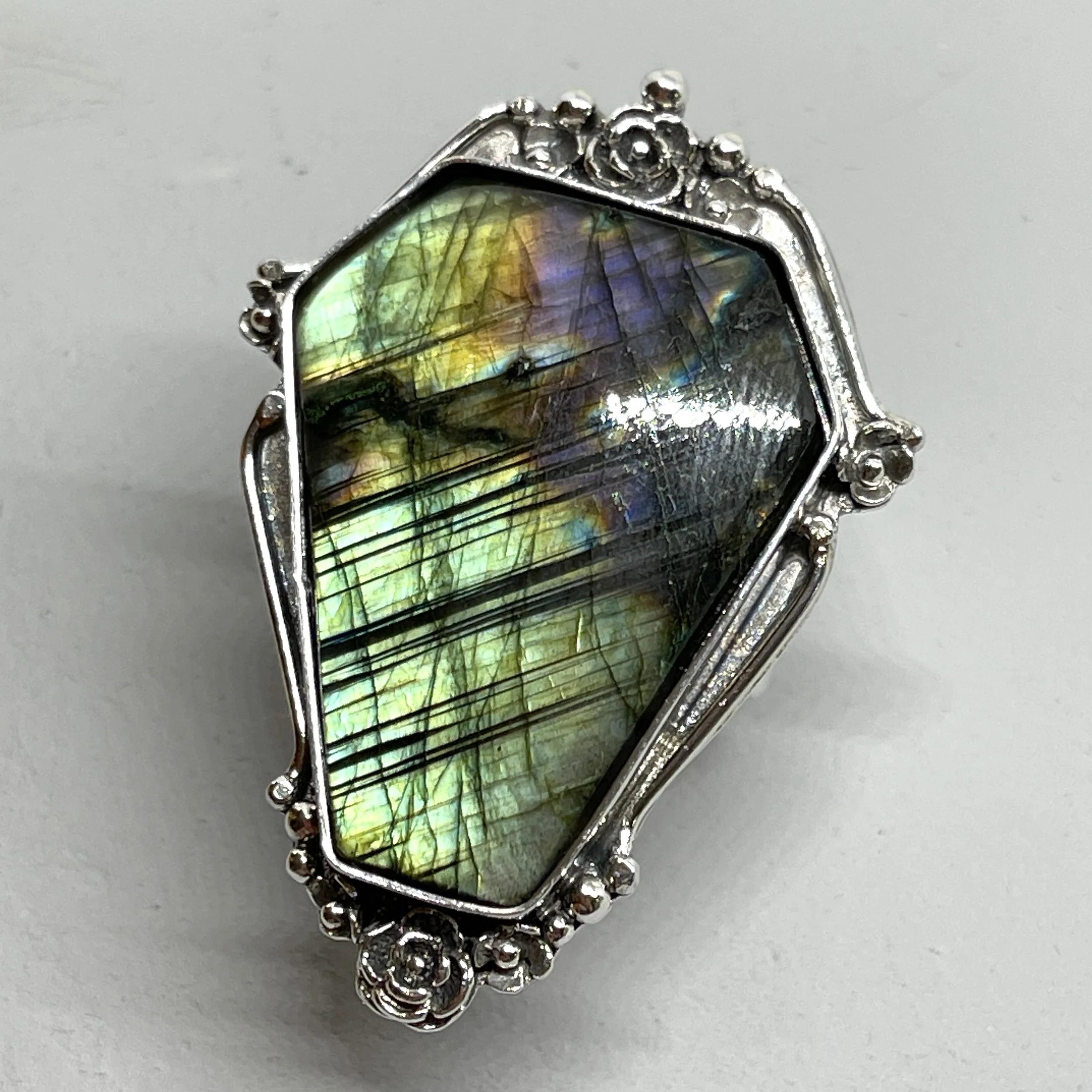 labradorite_coffin_statement_ring_3.JPG
