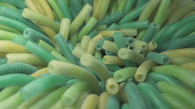 Jittery pasta party. Fast to sim, slow to render. I also have no idea how to preserve these details with this video compression. 🤷🏻&zwj;♂️ #houdini #cinema4d #sidefx #sidefxhoudini #3d #animation #octane #satisfying #pasta #aldente