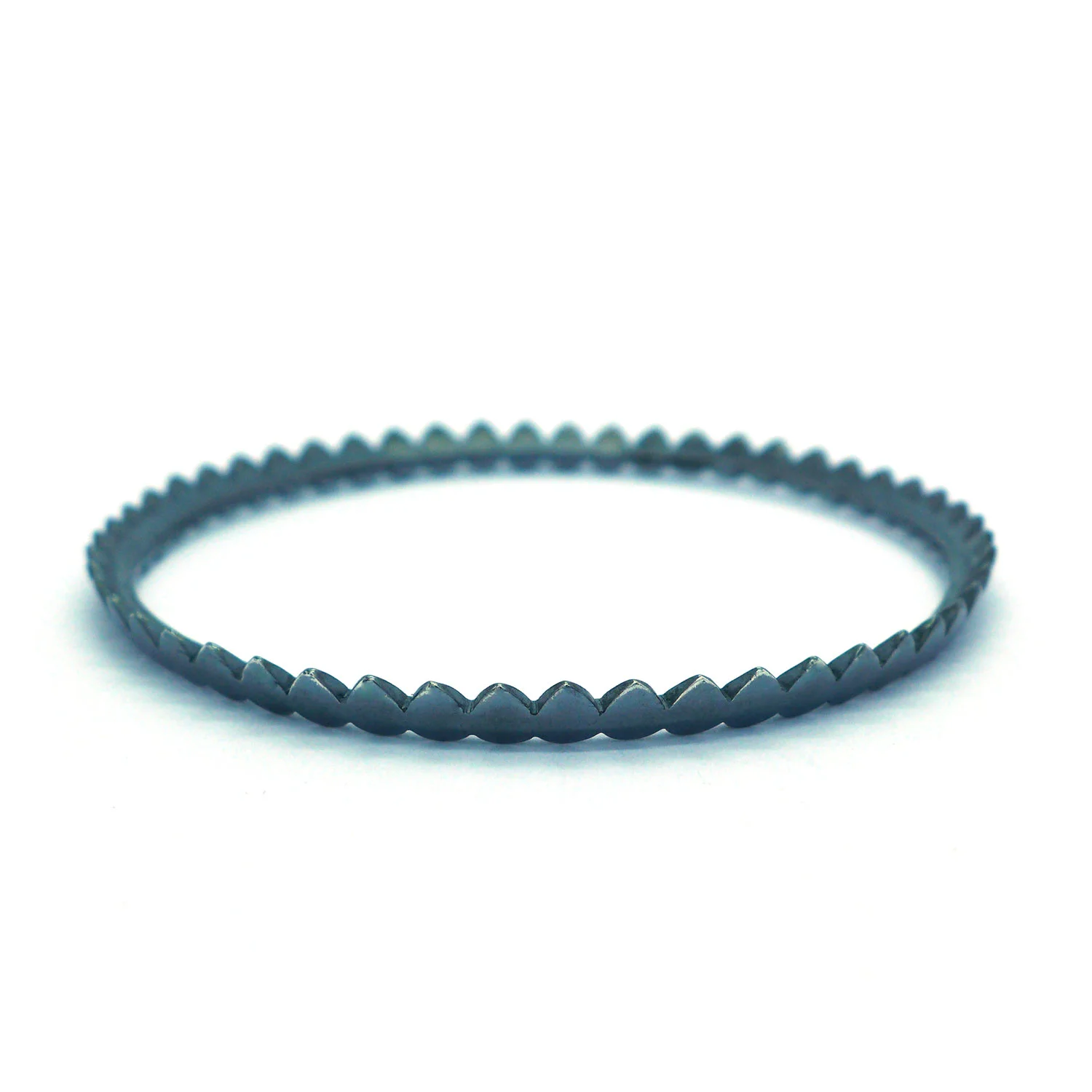 black-scale-bangle.jpg