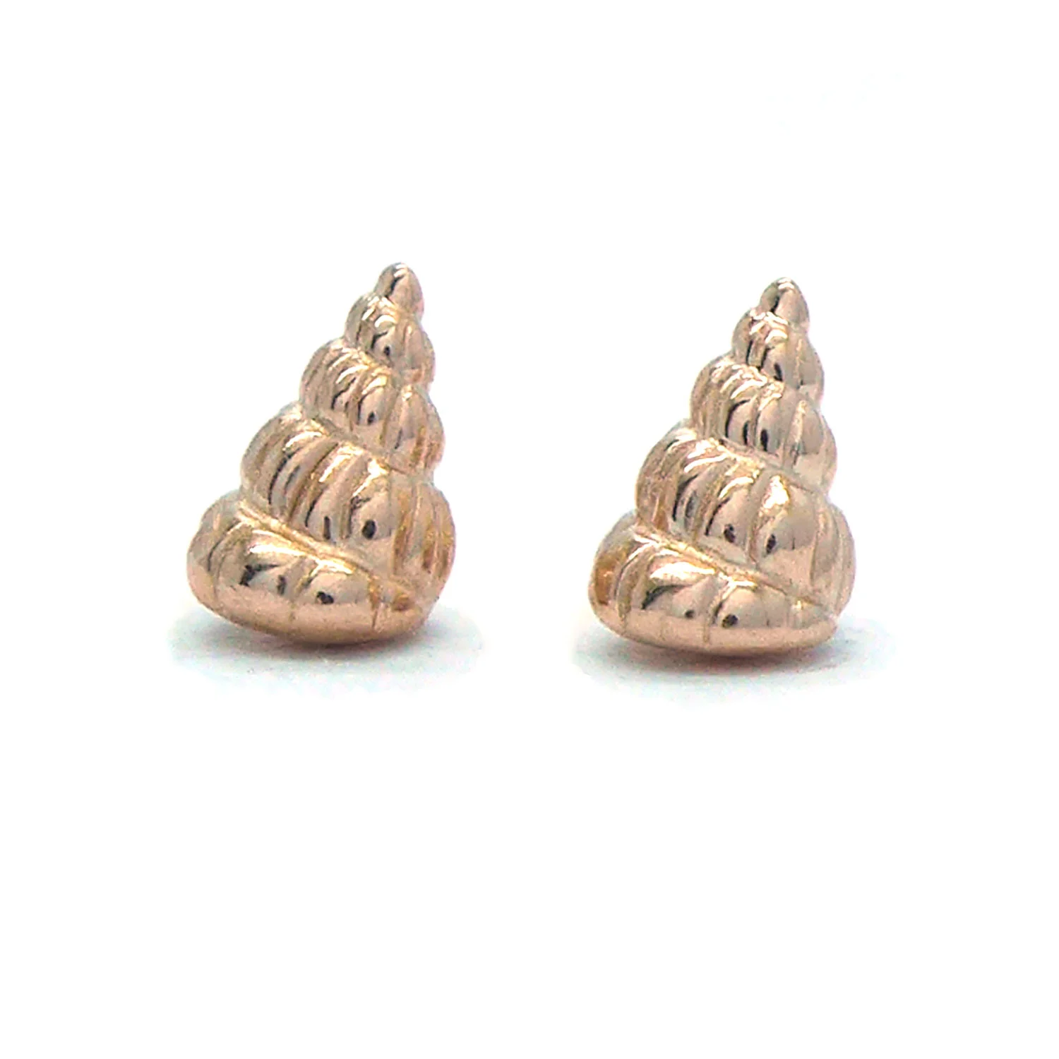 rose-gold-shell-stud-earrings