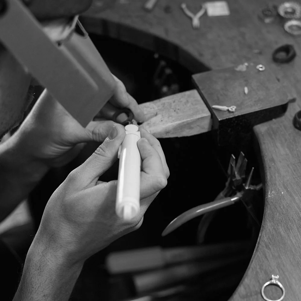 Details and amendments are made by melting the wax with a heat pen.