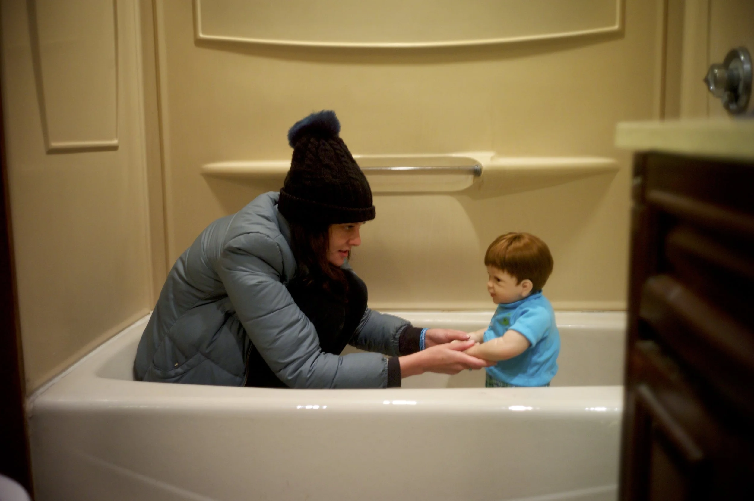 frankie, our brilliant director / lead actress blocks out a scene in which she delivers a monologue while in the bathtub with her child. This is to be our bittersweet ending.