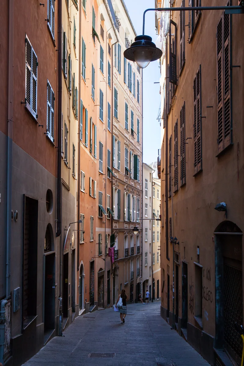 Caruggi, Genoa Italy, alketamisja photography, 2016