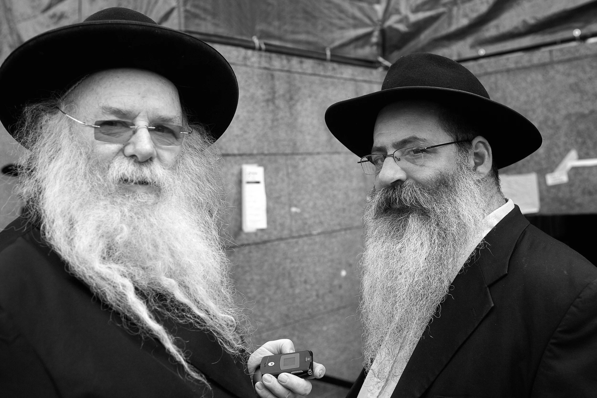 CrownHeightsJews03.jpg