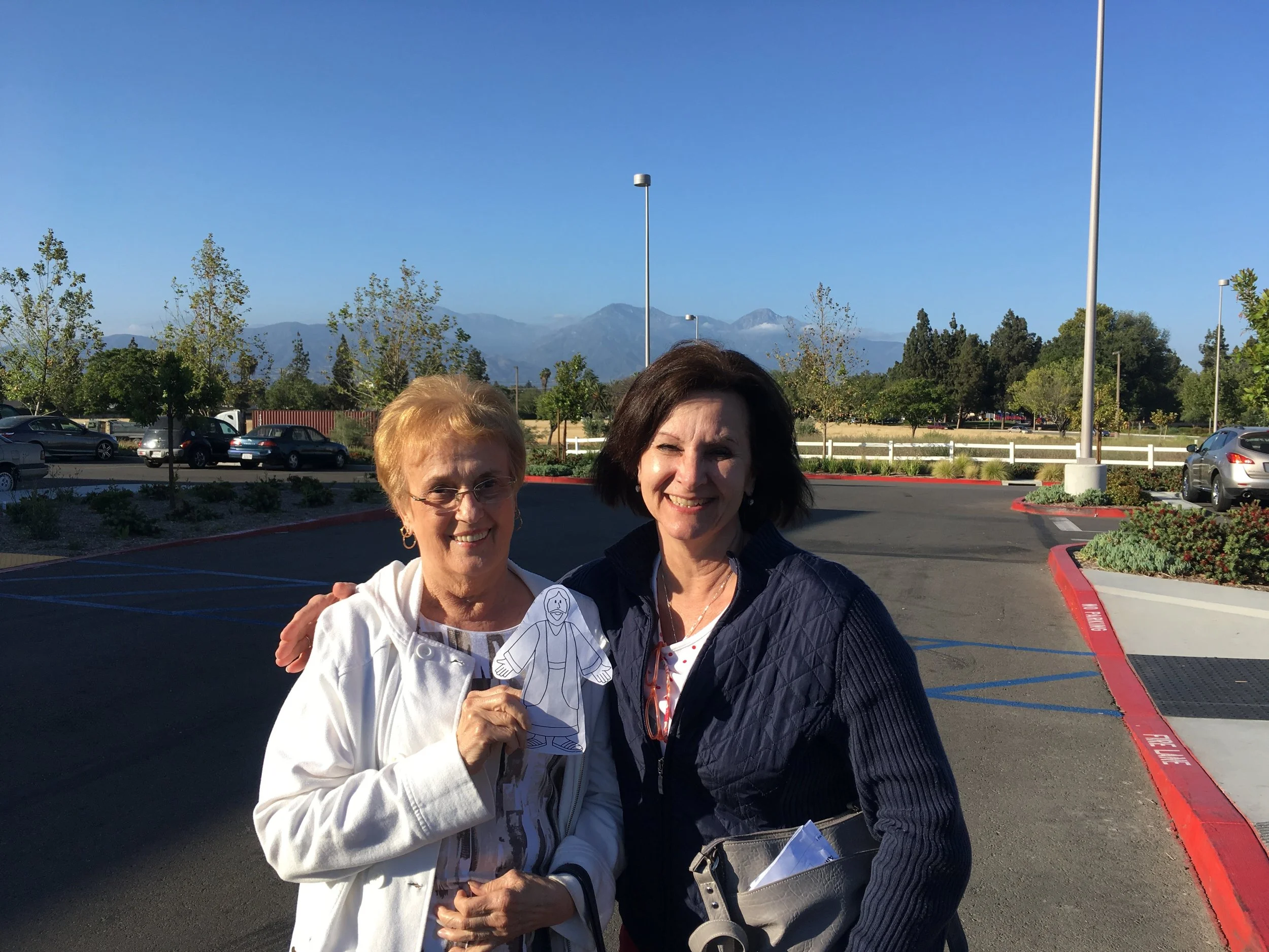 JAnet ZINGARELLI and DIANE Wiles took flat Jesus to Baldwin Park California celebrating our Aunt’s 95th Birthday..jpg