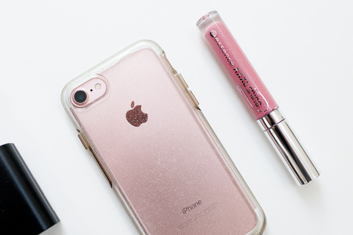 iphone and lipgloss