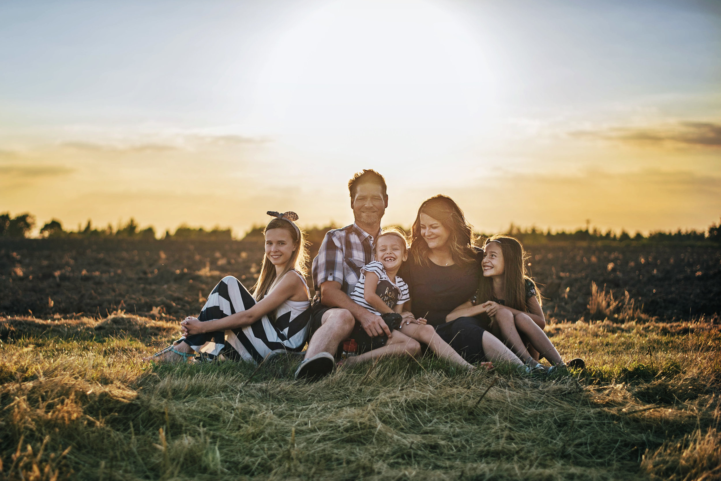 Family Sunset Golden Hour Summer Portrait Essex UK Documentary Portrait Photographer