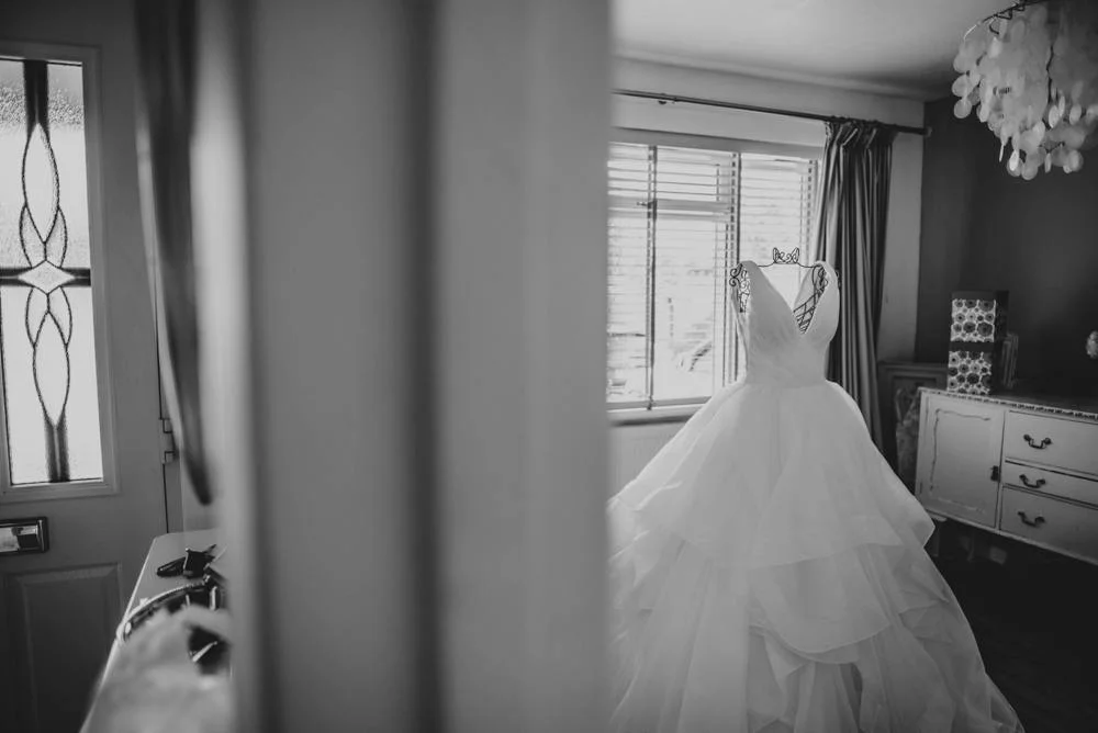Rustic Summer wedding at Ratsbury Barn with Mini Golf, lawn games, pizza and home-made cake. Bride wears Mori Lee. Essex Documentary Wedding Photographer