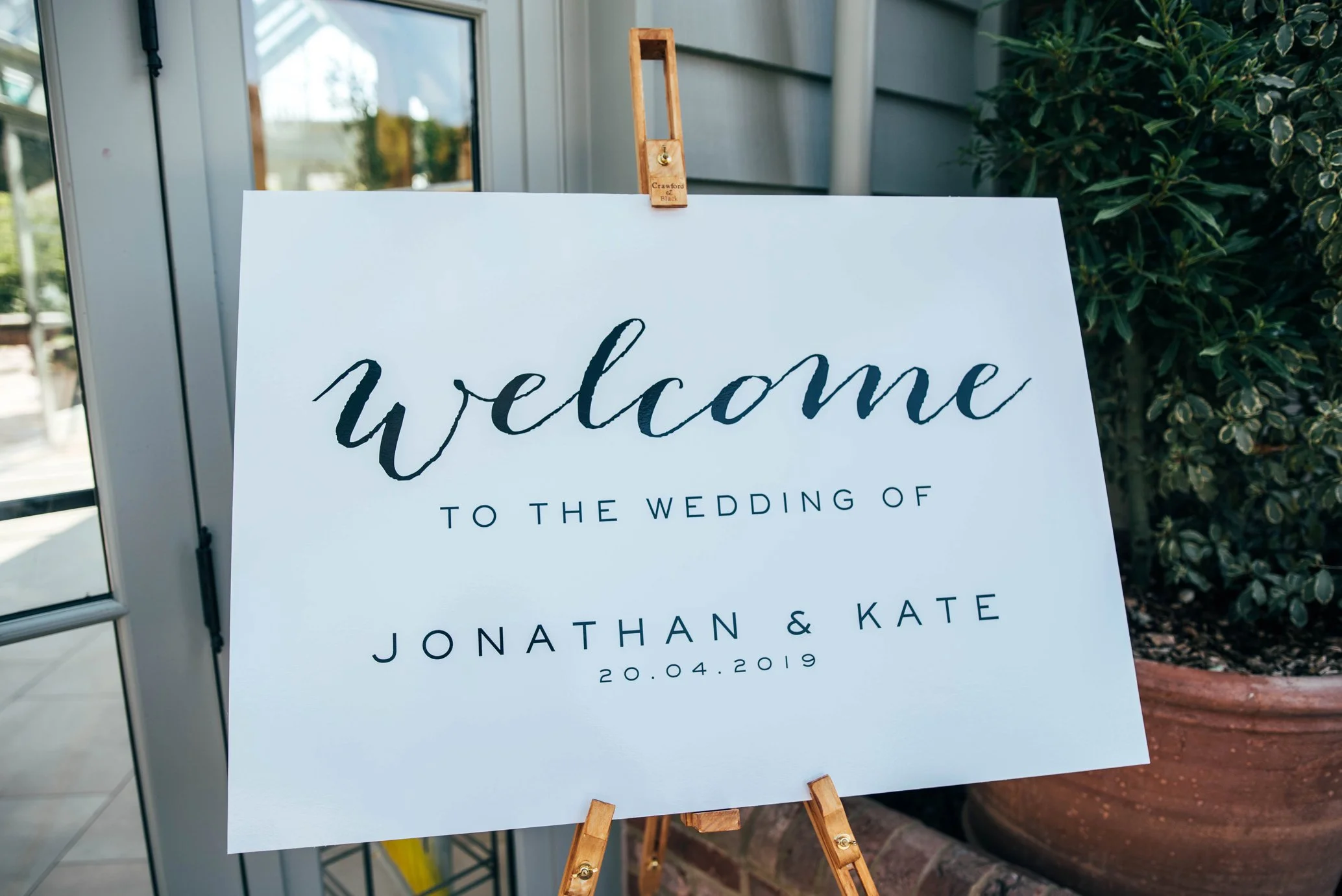 Blog Latest Kate Jonathon Greens Whites For An Elegant Easter