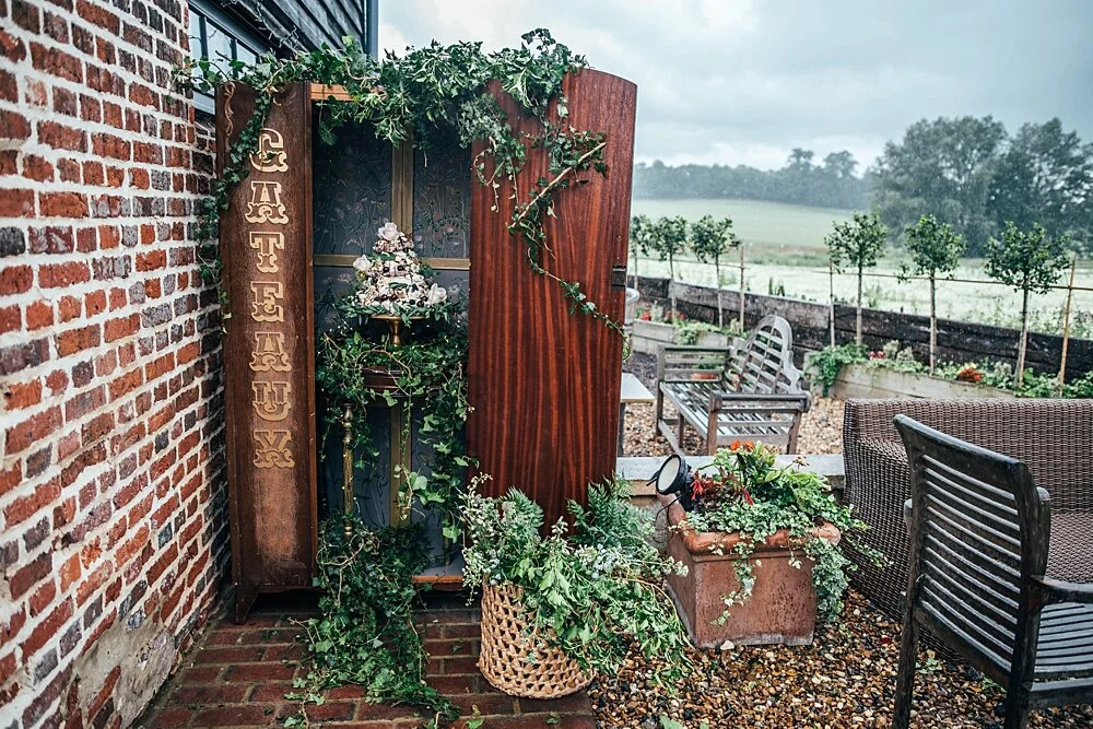 Micro Wedding, Minimony, Intimate Wedding ideas and inspiration. Essex Wedding Photographer at Haresfield.