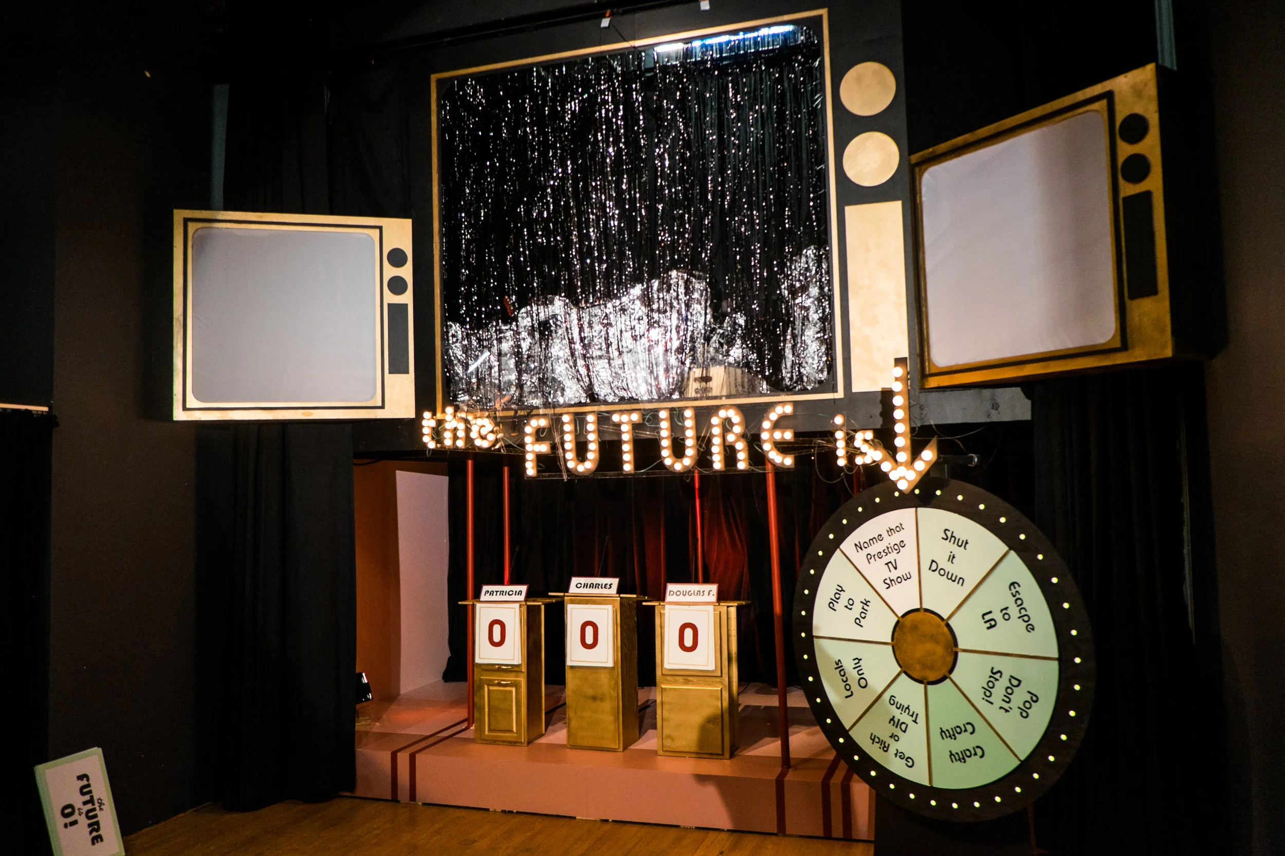 On set of The Future is 0