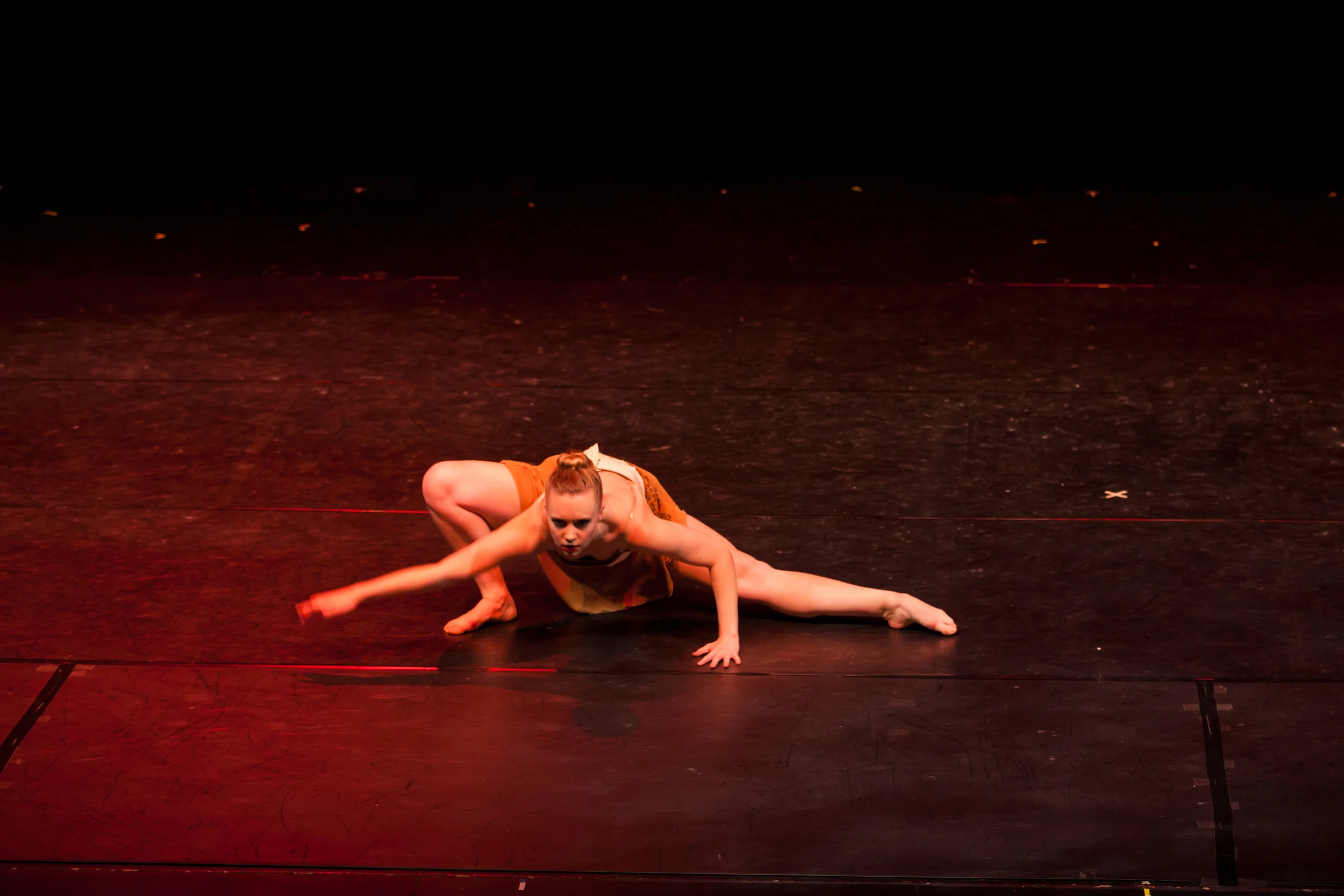 Company Artist Summer Smith in Julianna Slager's Eden