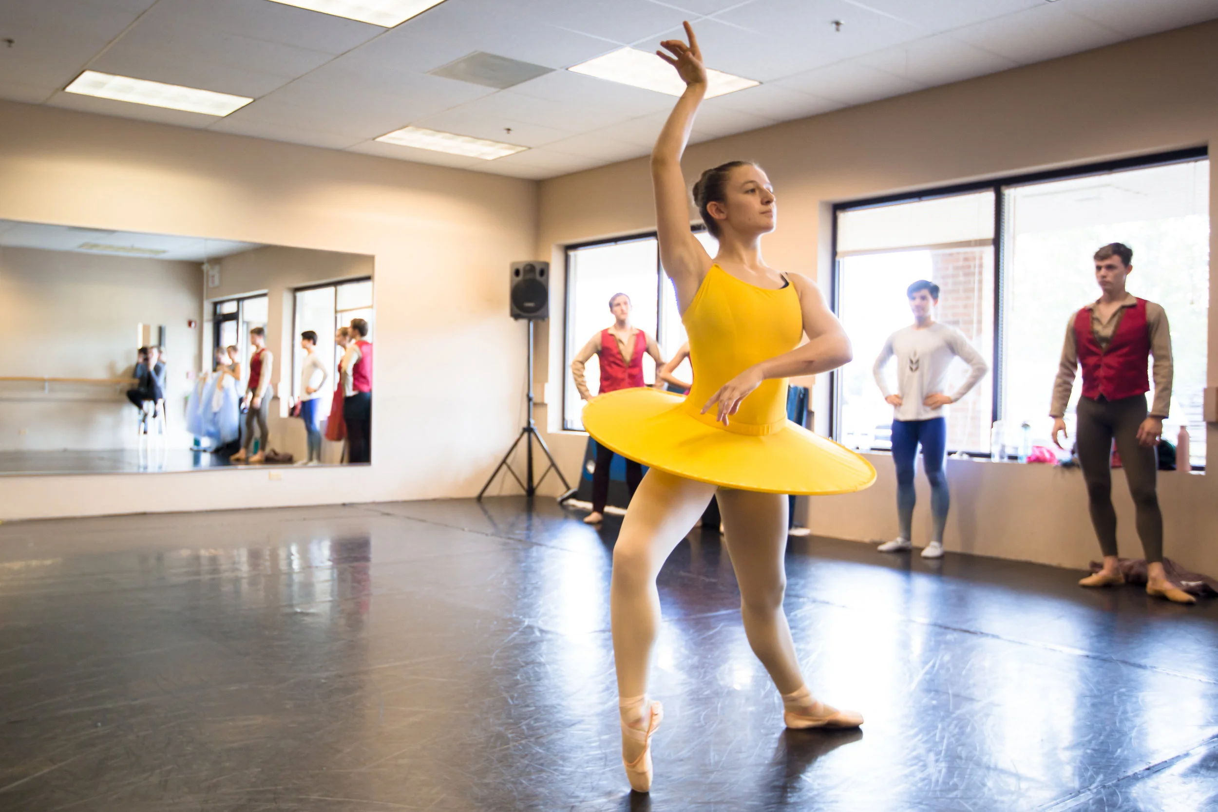 Senior Apprentice Libby Dennen rehearsing summer in Four Seasons of the Soul .
