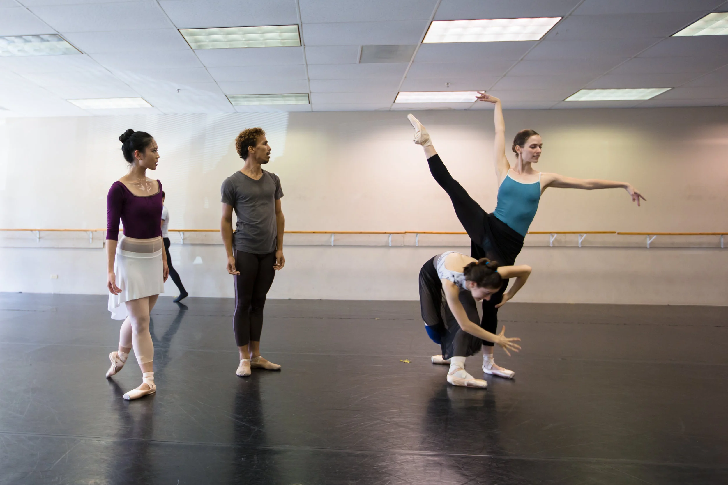 Company Artist Jessica Lohr rehearsing the role of the Lustful Ghost in the Valley of the Shadow of Life movement from The Space in Between .