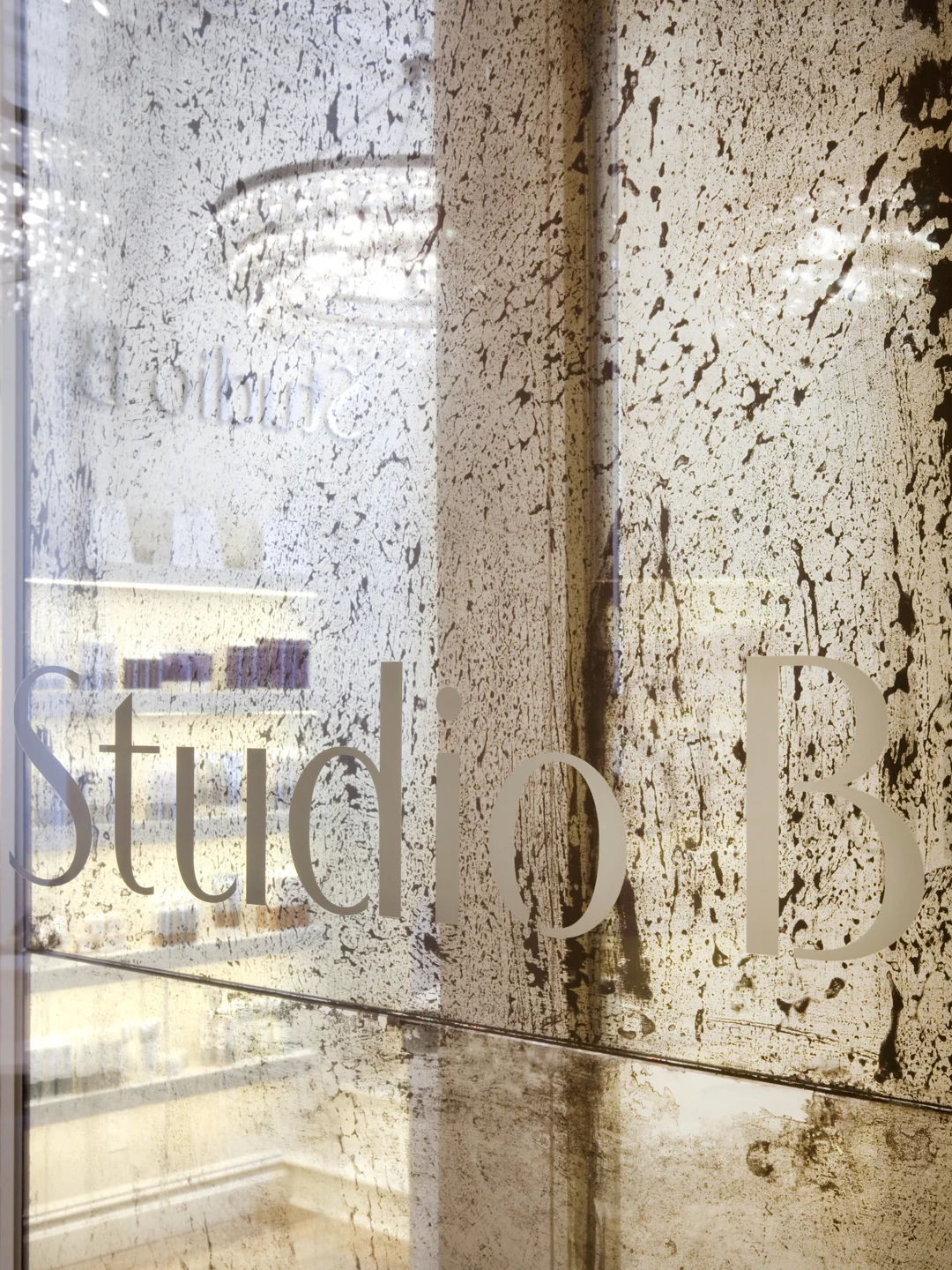 Studio B is a high end beauty salon on Manhattan's Upper East Side. It is an outpost of Sam Brocato Salon in a joint venture with Beth Minardi. The space is located in an old brownstone, and some of the original details are still evident in the final design. The space is designed to be calm, clean, and uplifting. The palette is neutral, and it functions as a backdrop for the hairstyles and color that Studio B is known for.