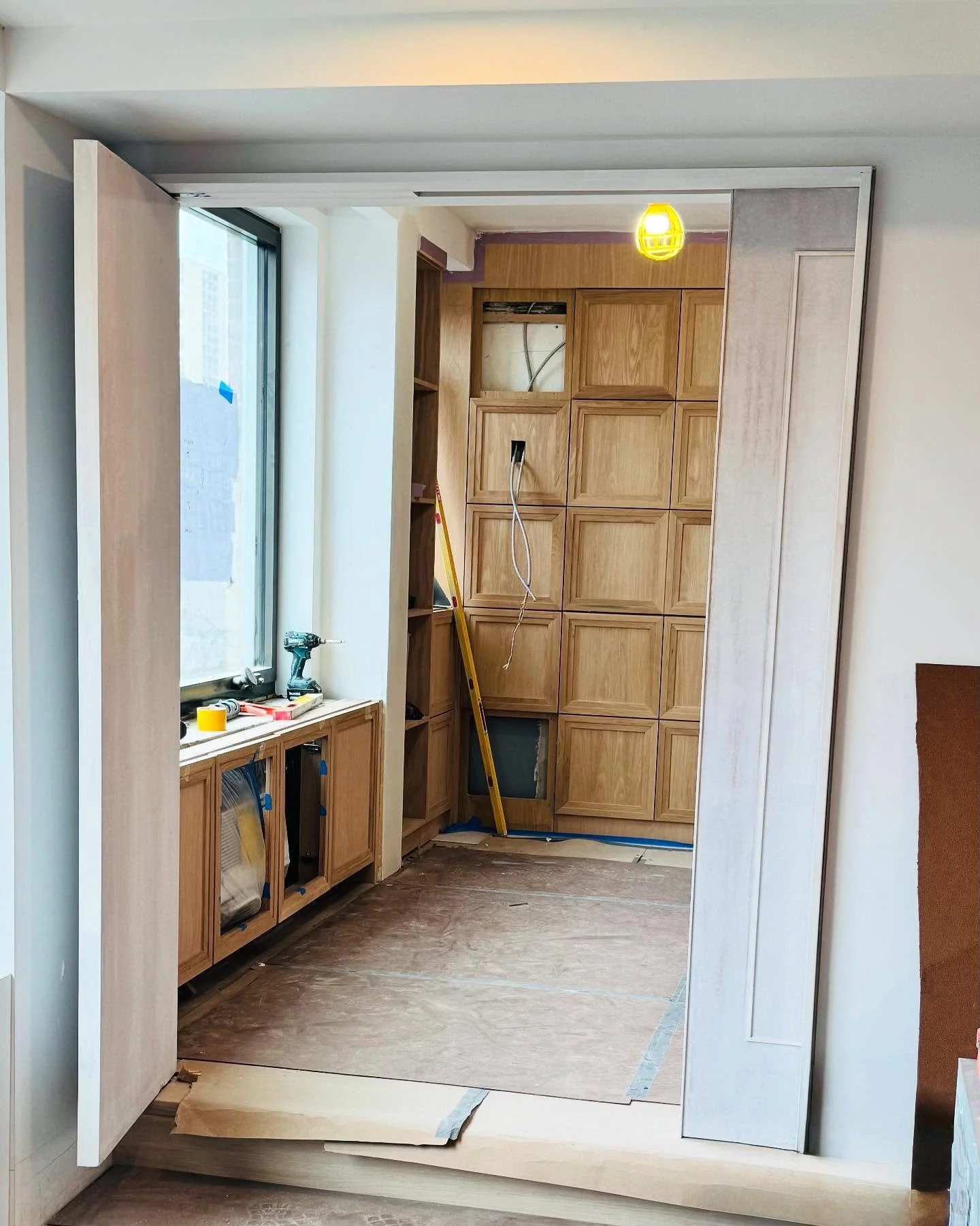 #gottalove when a #plan comes together! #rodriguezstudioarch #construction #renovation #details #woodwork #reveals #wooddetails #customhome #residentialarchitecure #architecture #interiordesign #interior #oak #luxury #design