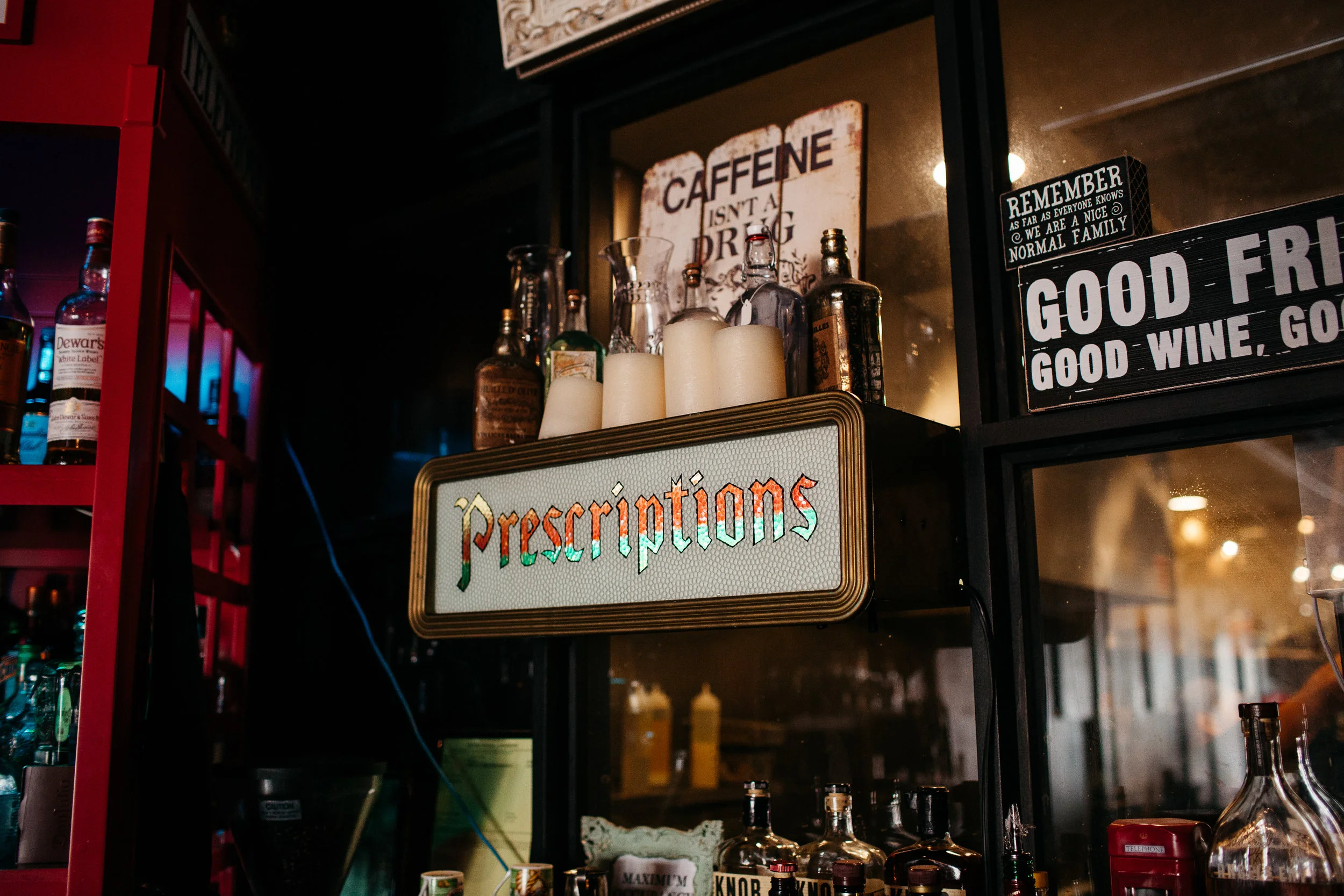 Gallery —BISTRO BAR TEA ROOM— Mad Hatter Bistro