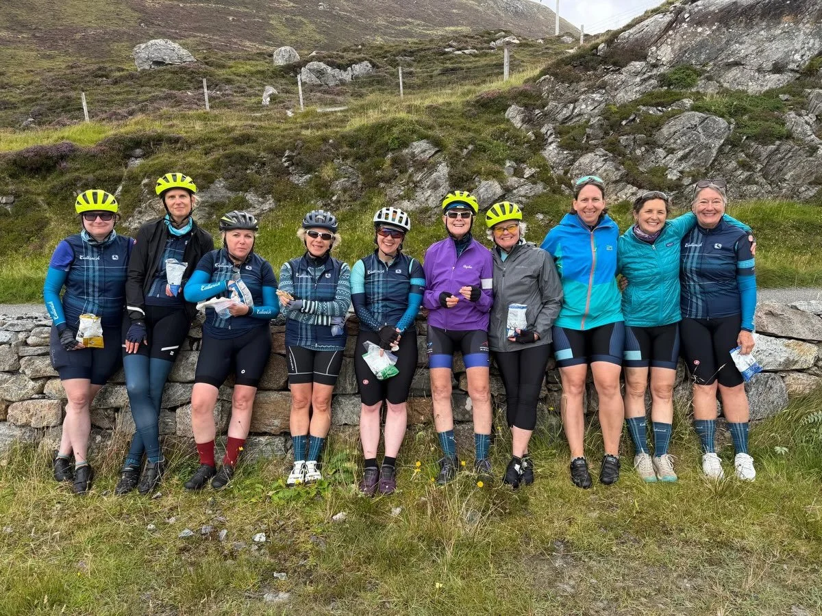 Day 4 - 75.1 km (part 3) Still no rain! We&rsquo;ve been blessed by beautiful weather and gorgeous views of the Outer Hebrides 🏴󠁧󠁢󠁳󠁣󠁴󠁿
