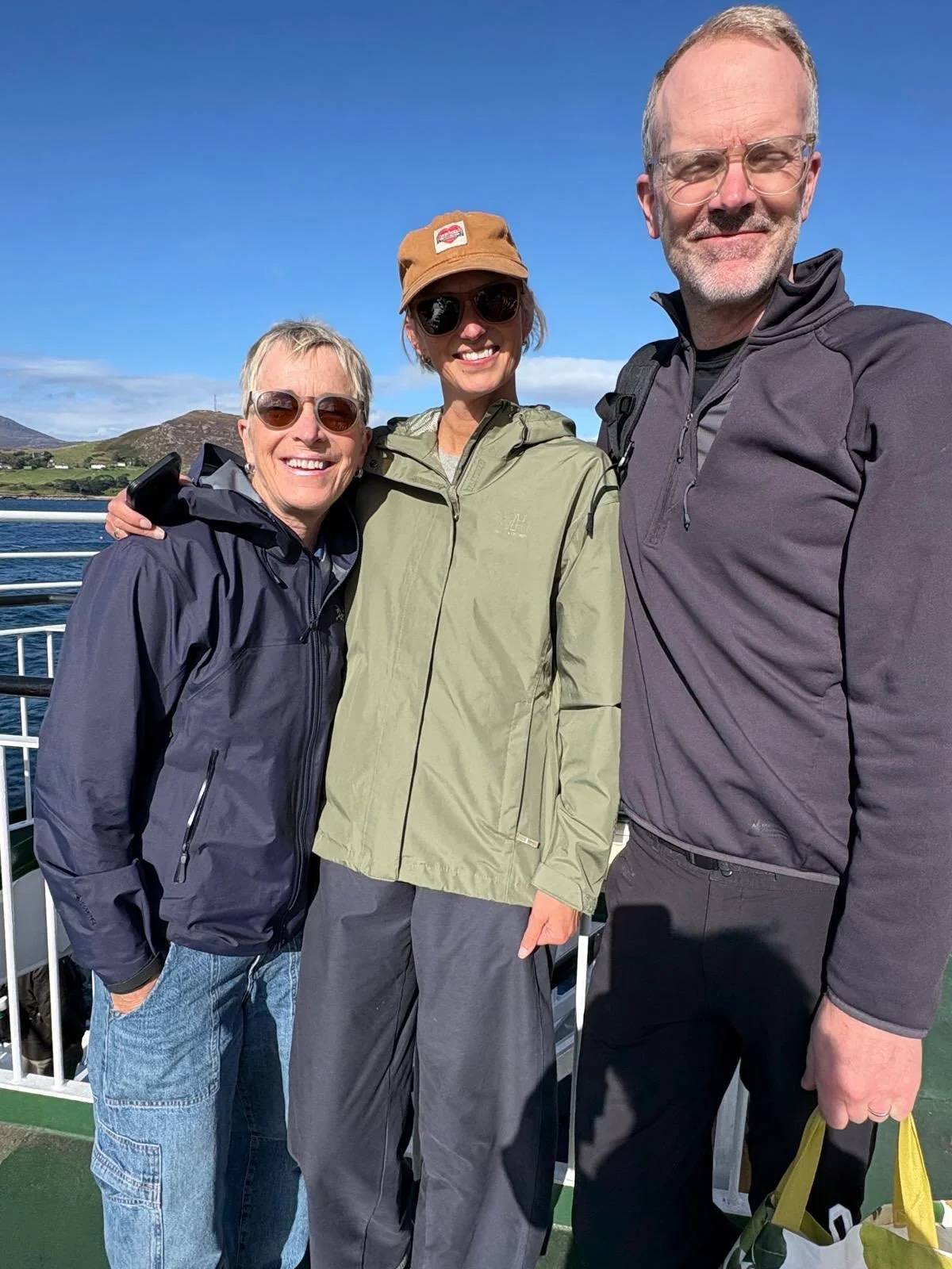 Day 7 - Departure (part 2) A big thank you to the team of cyclists who so generously supported your own trips, leaving kids and families behind at home, and for training and fundraising for many months 🩵 Thank you too for your supreme strength of bo